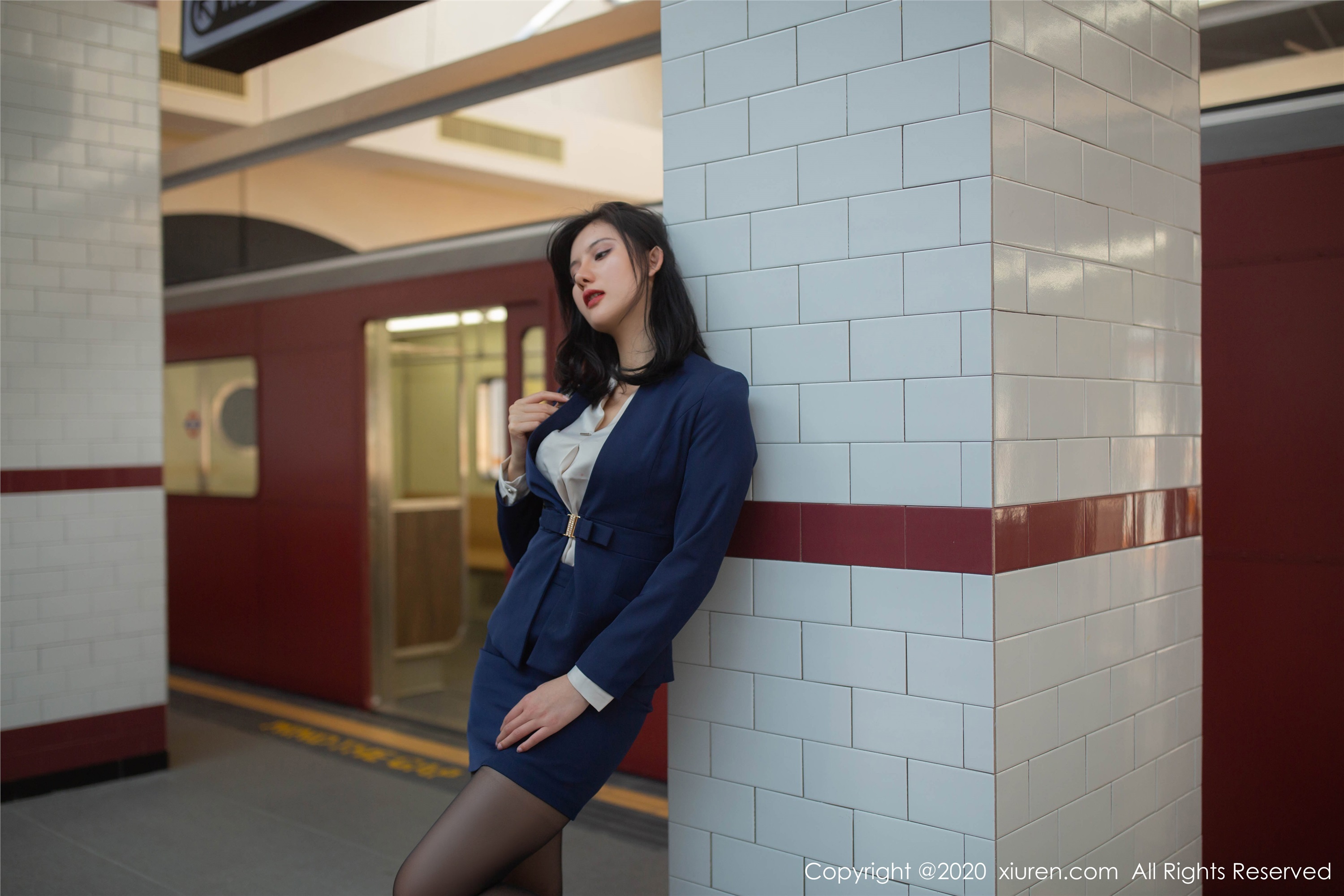 图片[6]-XIUREN秀人网期2020.01.22期No.1965期就是阿朱啊-秀人网