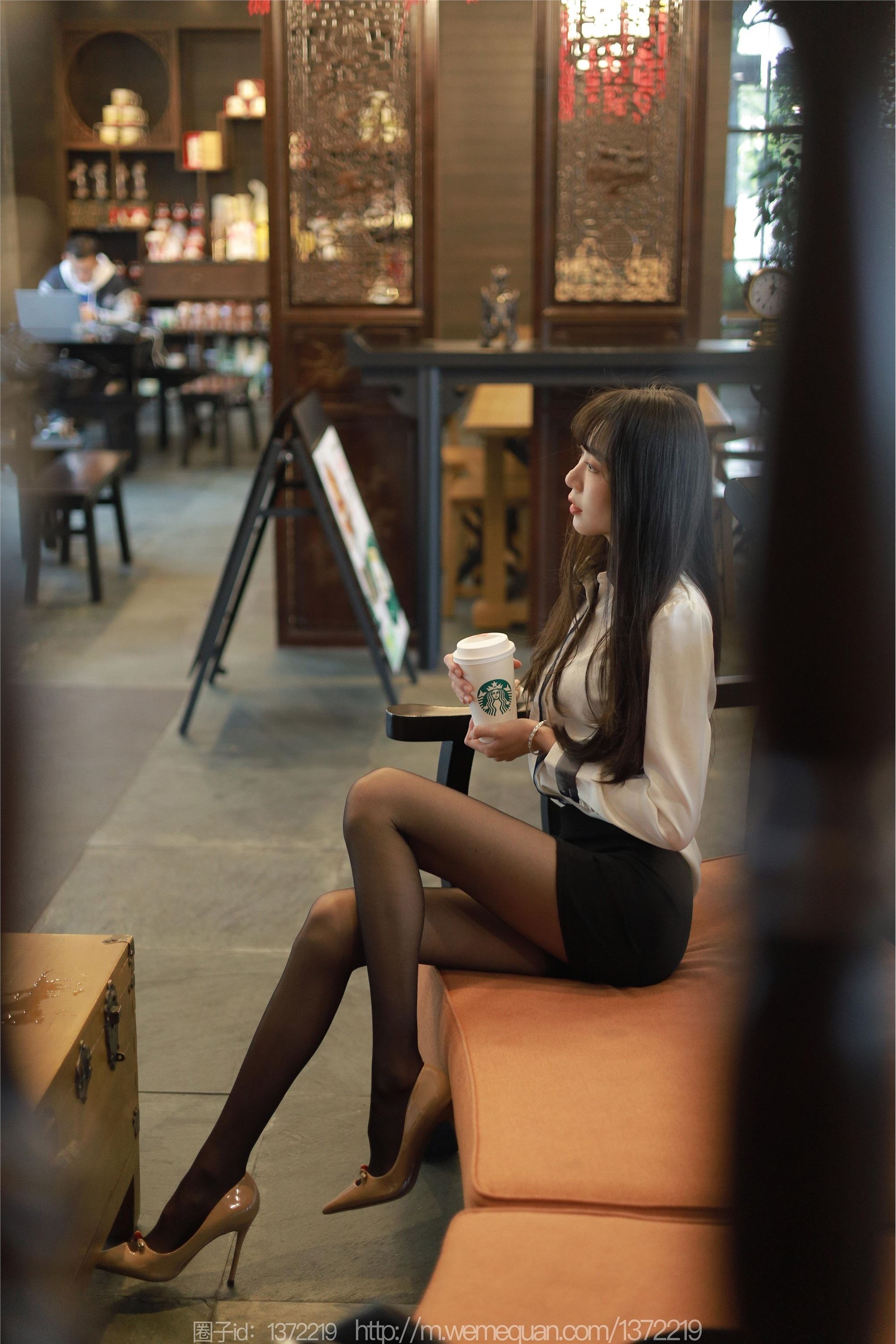 图片[19]-IESS异思趣向期期2023.02.14期丝享家期1361期团团《美腿下午茶》-套图网