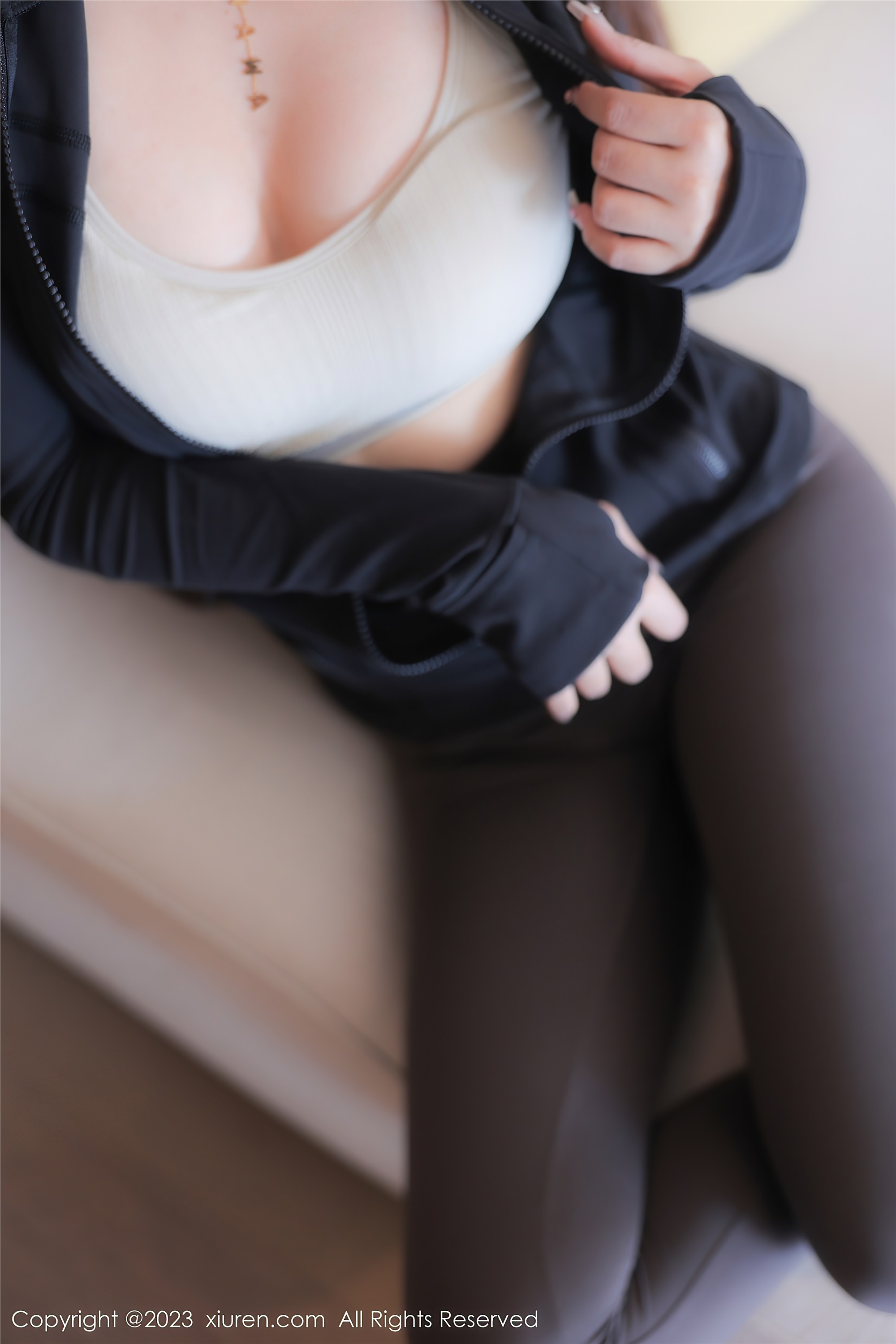 图片[24]-XiuRen秀人网第7001期汐汐baby-秀人网