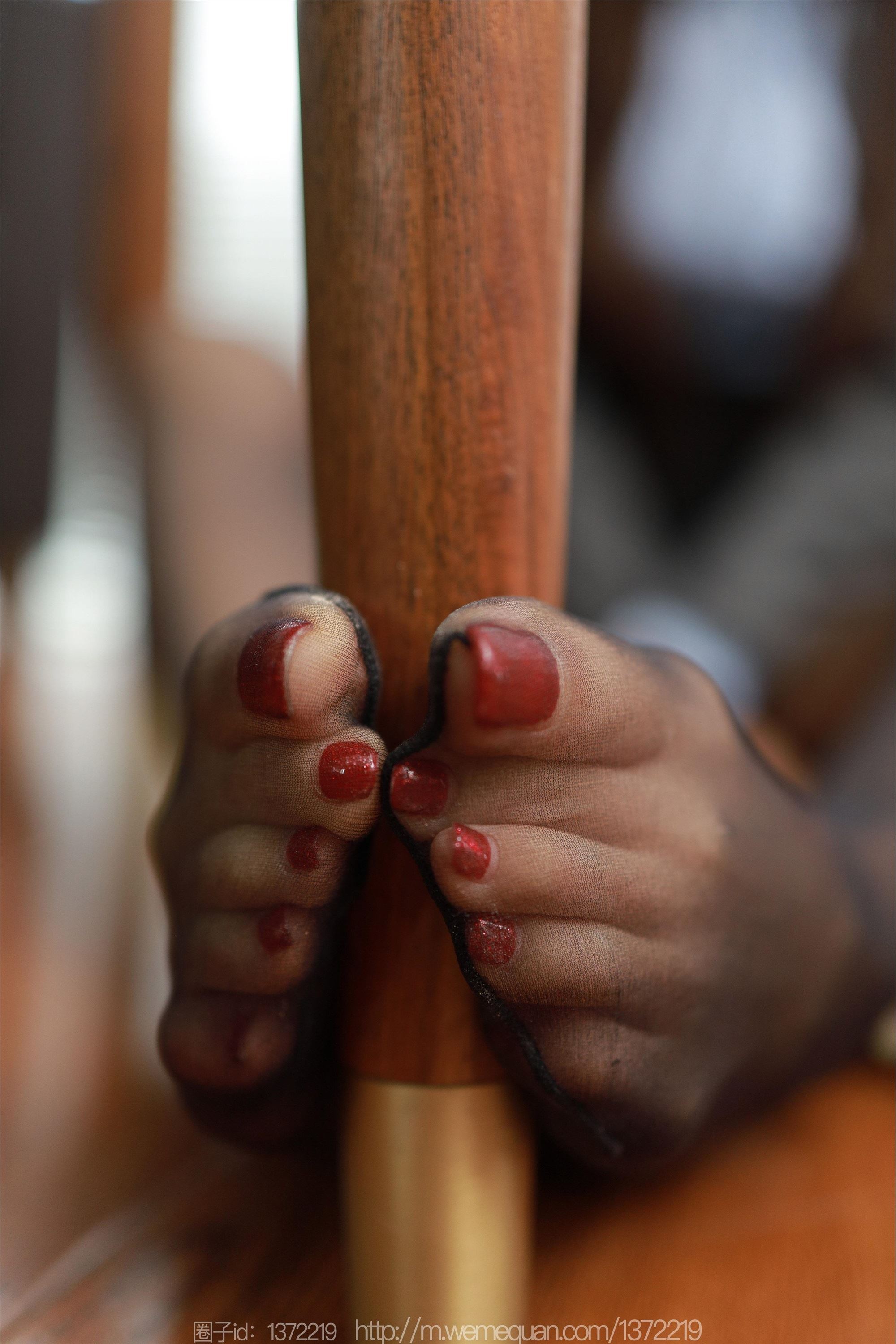 图片[47]-IESS异思趣向期期2023.02.15期丝享家期1362期美子《桌底游戏》-秀人网