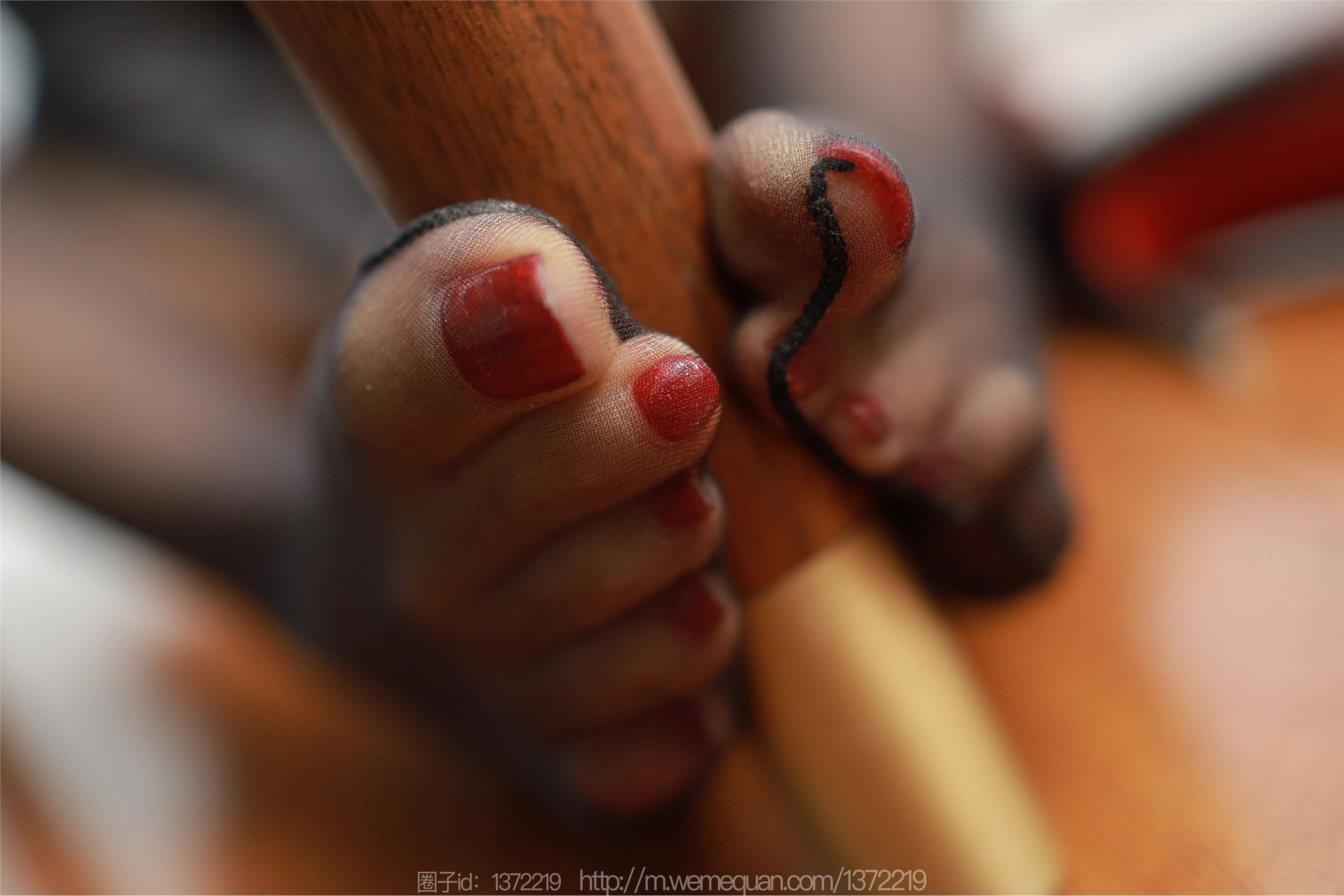 图片[59]-IESS异思趣向期期2023.02.15期丝享家期1362期美子《桌底游戏》-秀人网