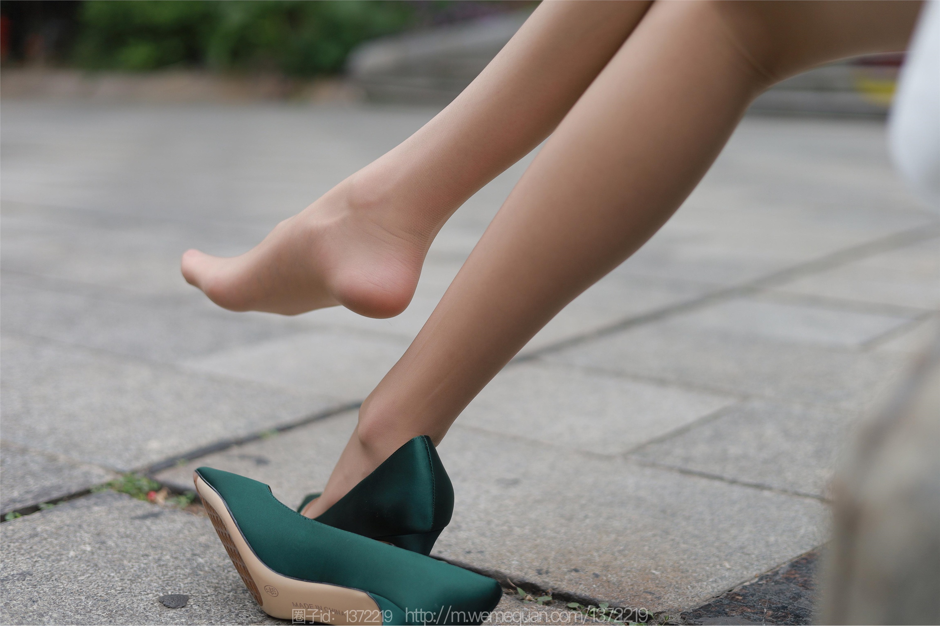 图片[57]-IESS异思趣向期期2023.02.18期丝享家期1365期团团《街拍OL美女》-秀人网