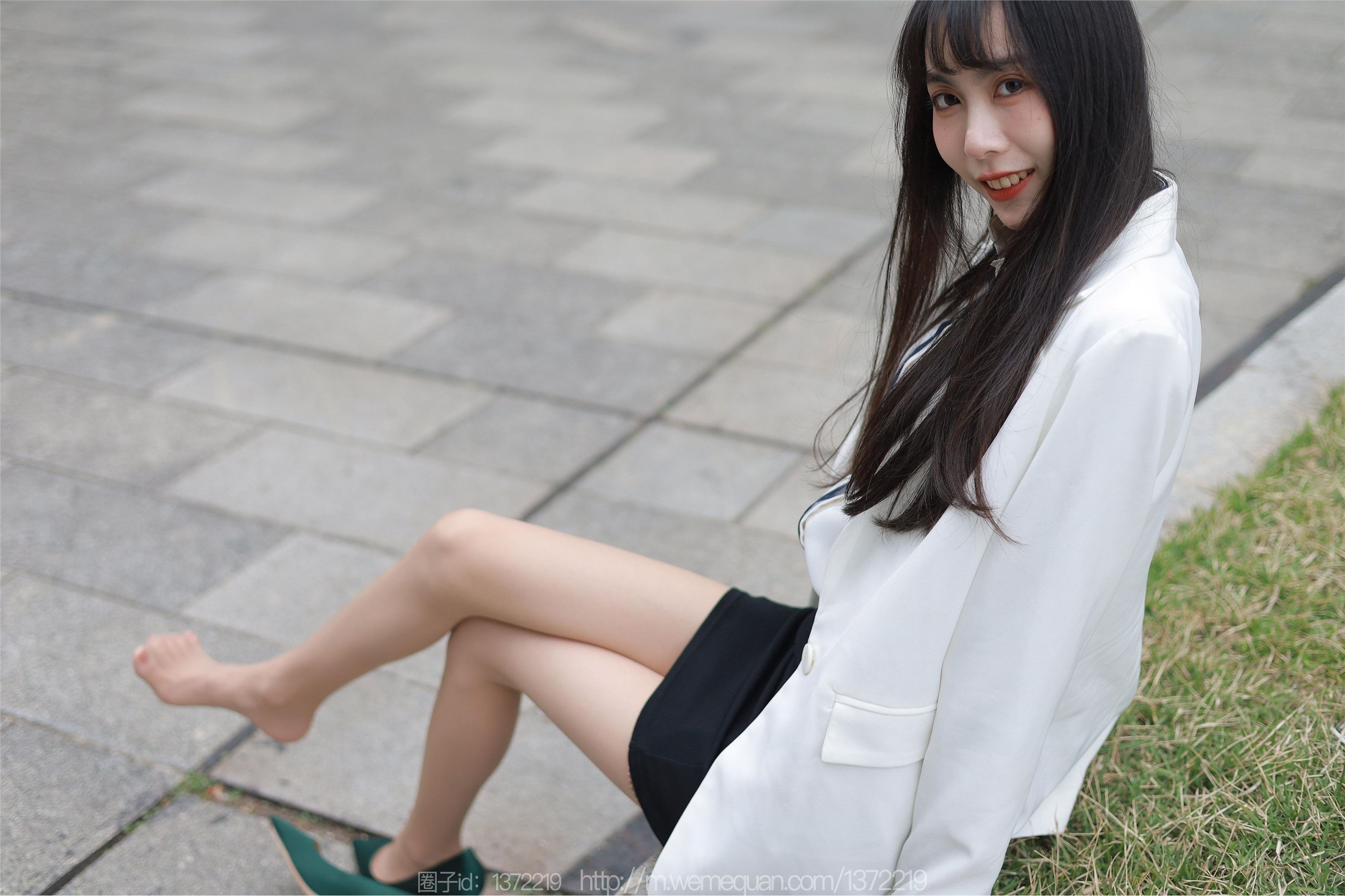 图片[60]-IESS异思趣向期期2023.02.18期丝享家期1365期团团《街拍OL美女》-秀人网