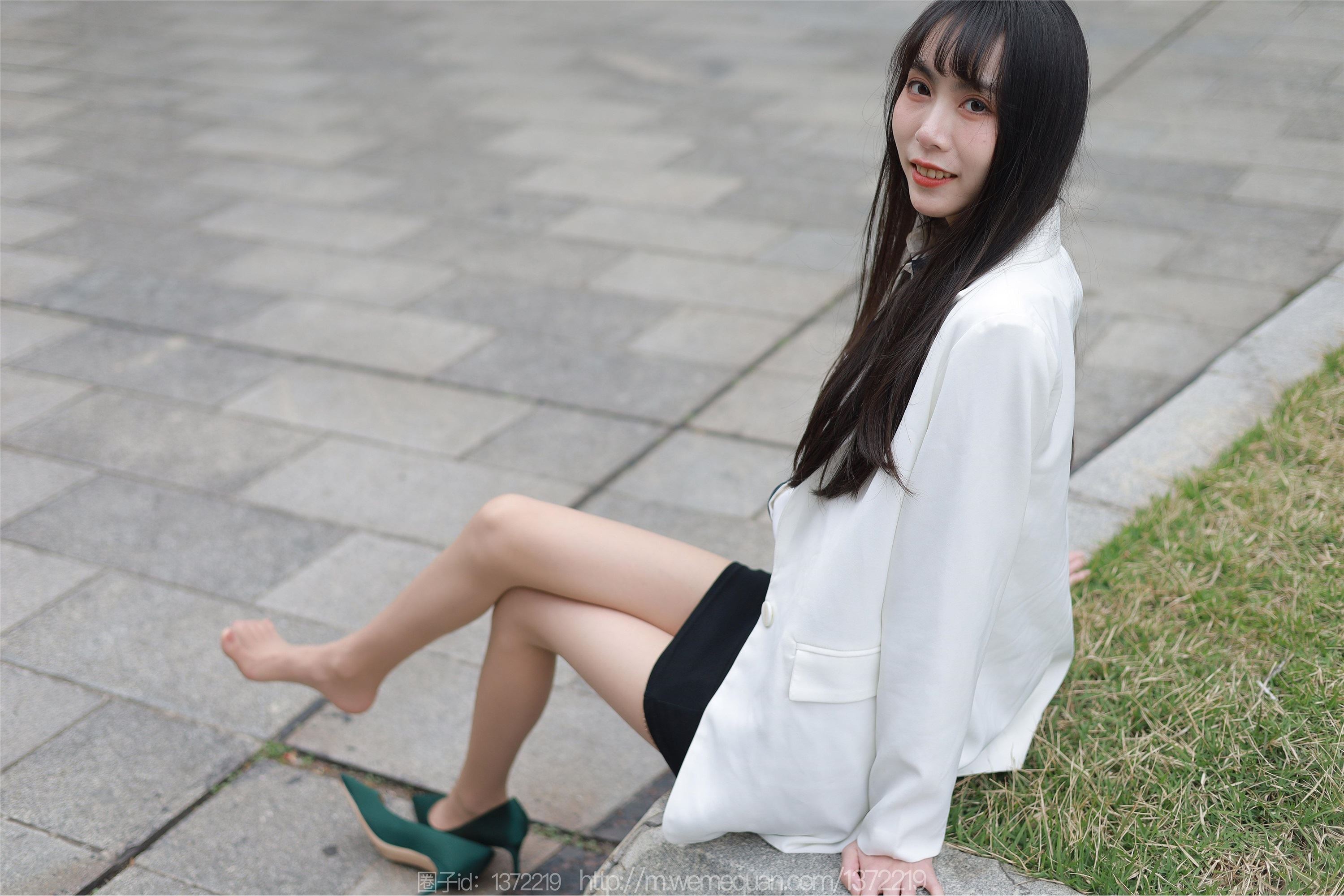 图片[61]-IESS异思趣向期期2023.02.18期丝享家期1365期团团《街拍OL美女》-秀人网