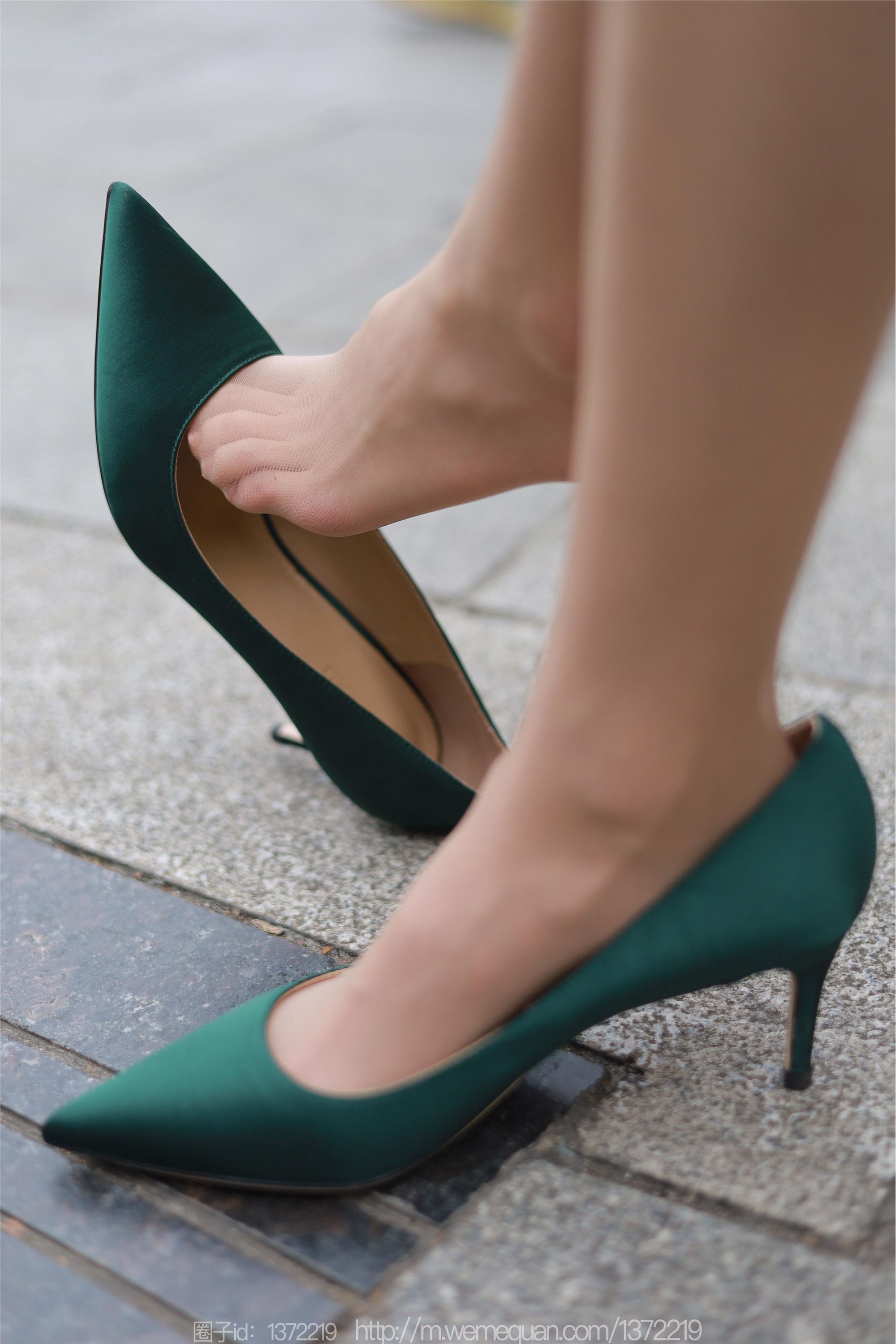 图片[68]-IESS异思趣向期期2023.02.18期丝享家期1365期团团《街拍OL美女》-秀人网