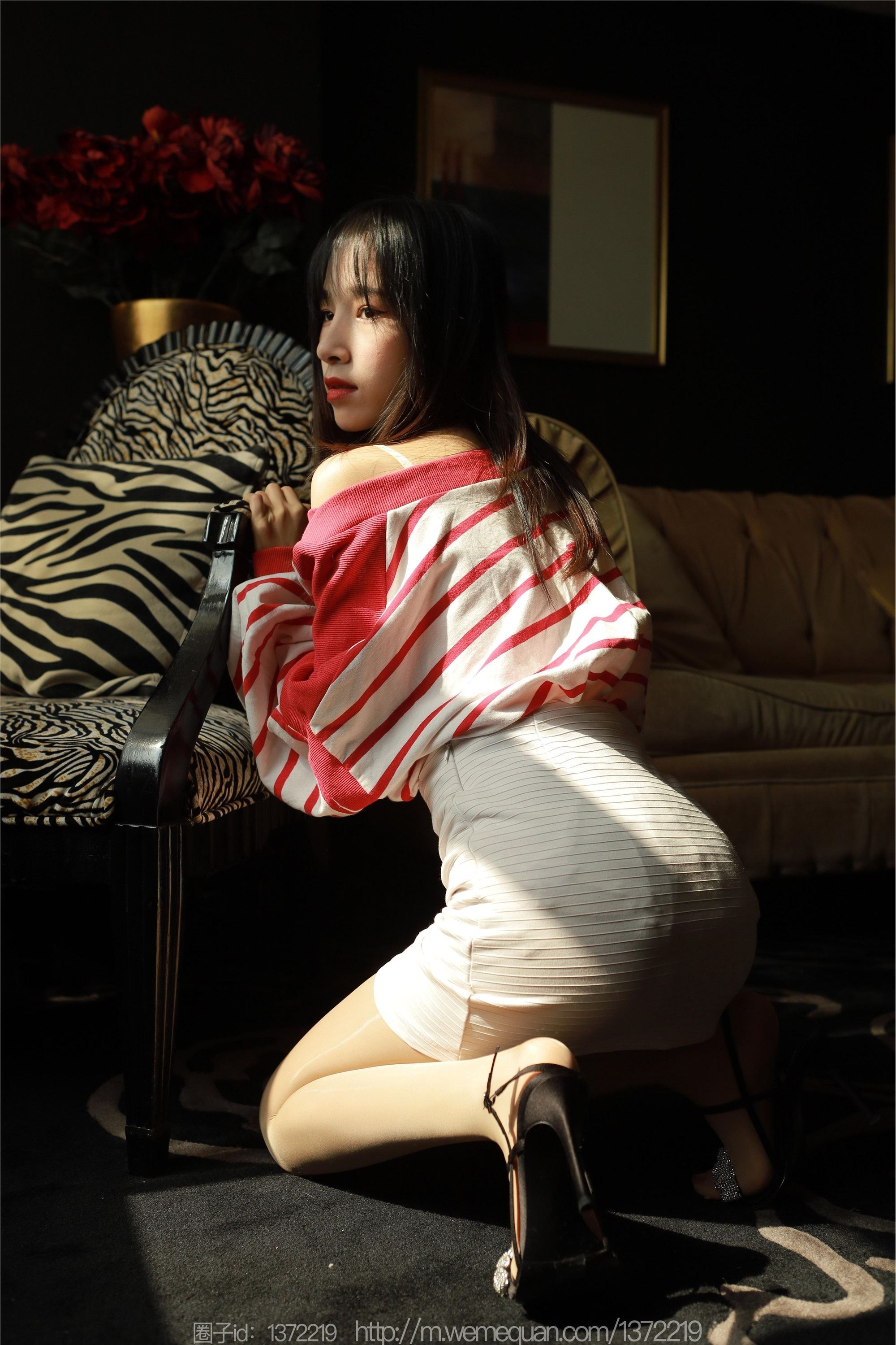 图片[71]-IESS异思趣向期期2023.02.22期丝享家期1369期美子《藏在光影里》-秀人网