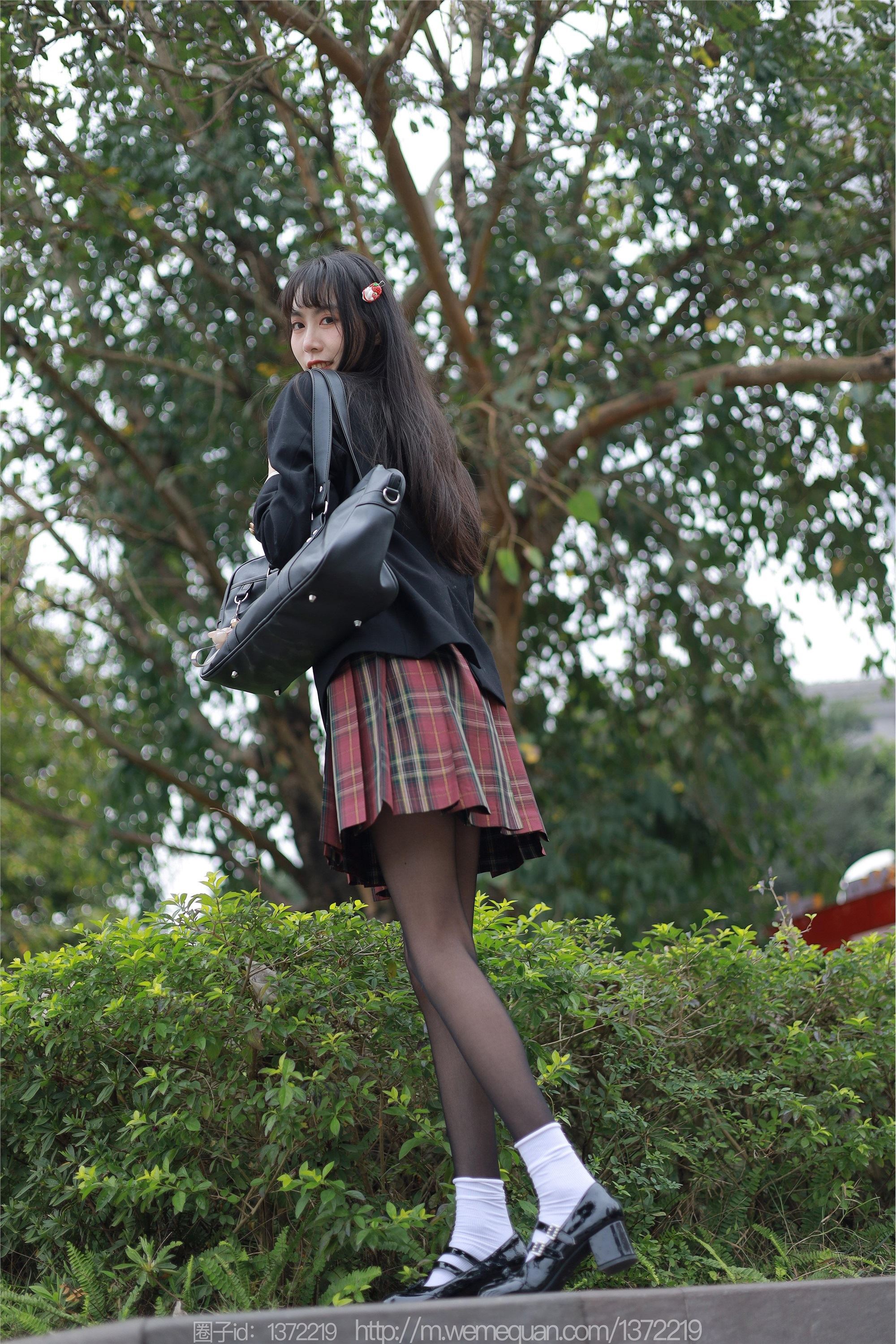 图片[64]-IESS异思趣向期期2023.02.23期丝享家期1370期团团《春天的味道》-秀人网