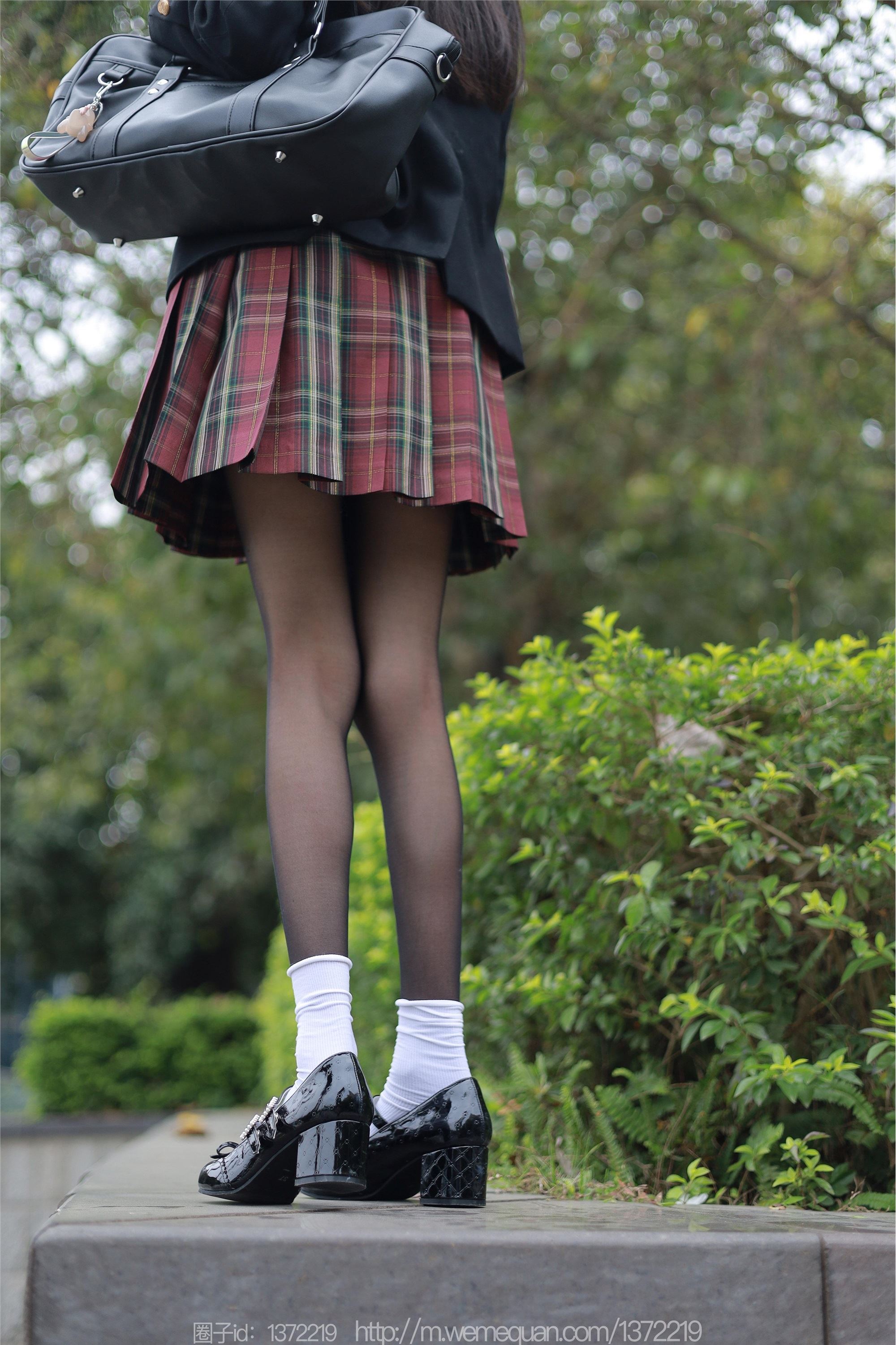 图片[68]-IESS异思趣向期期2023.02.23期丝享家期1370期团团《春天的味道》-秀人网