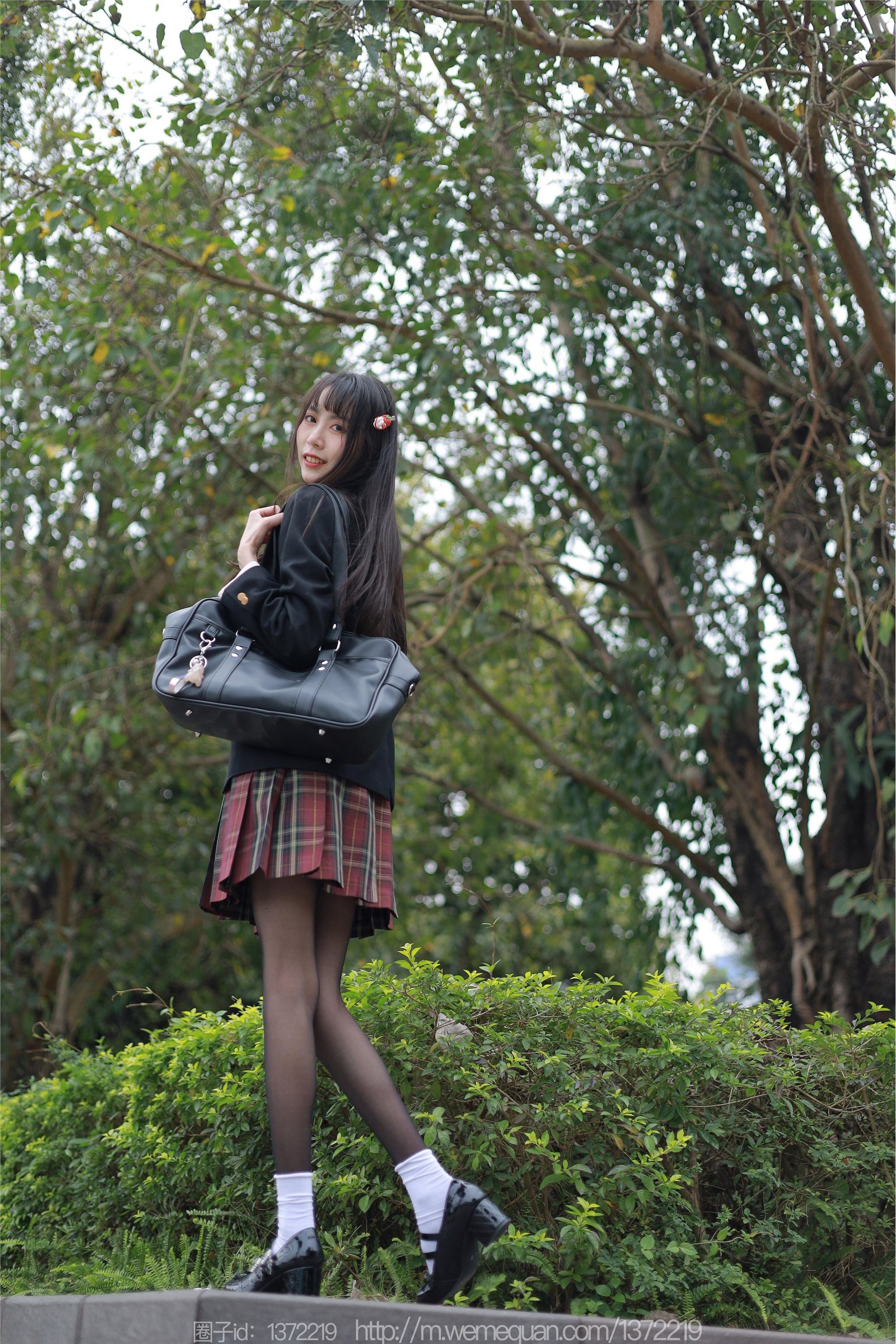 图片[71]-IESS异思趣向期期2023.02.23期丝享家期1370期团团《春天的味道》-秀人网