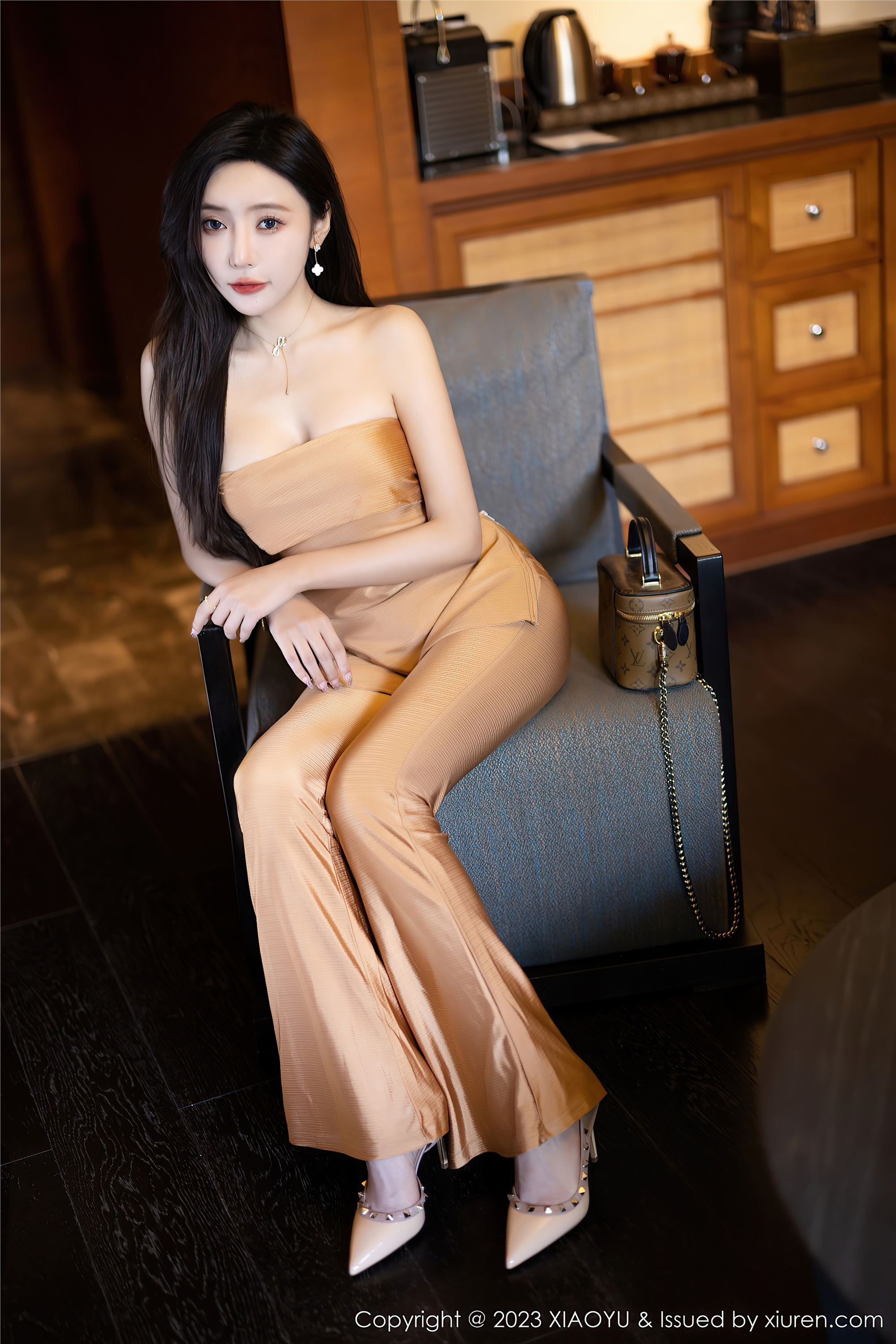 图片[28]-XIAOYU语画界期2023.07.27期VOL.1079期王馨瑶yanni-秀人网