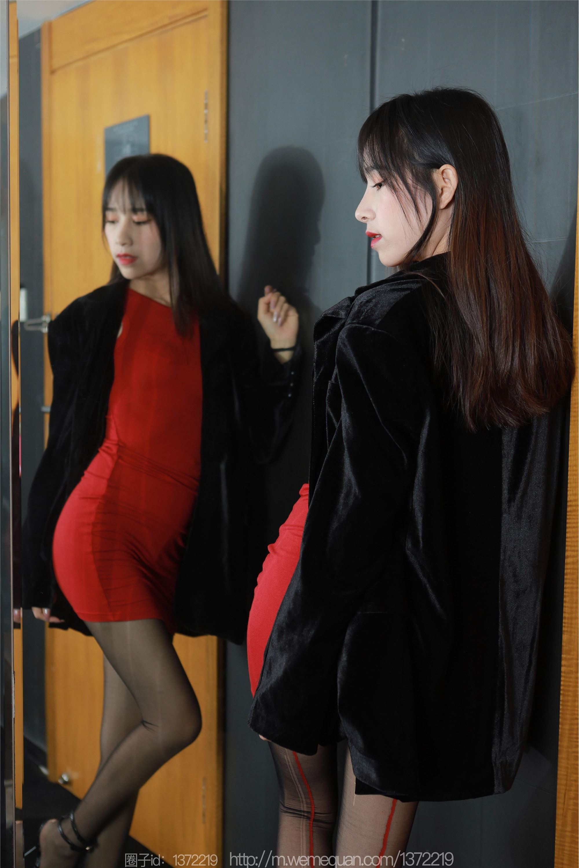 图片[72]-IESS异思趣向期期2023.03.04期丝享家期1380期美子《红色竖线》-秀人网