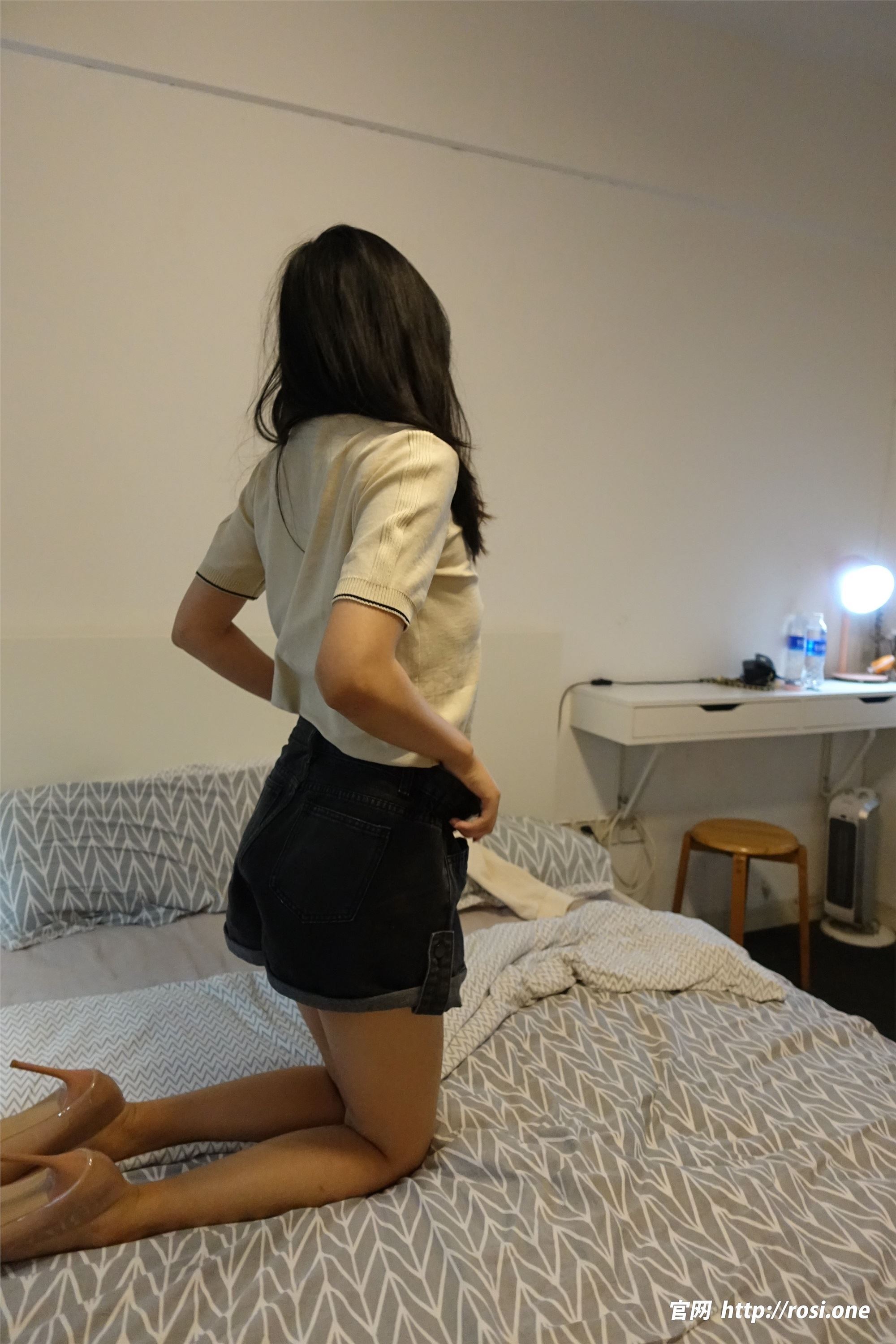 图片[21]-ROSI写真期2023.07.20期N第4245-秀人网