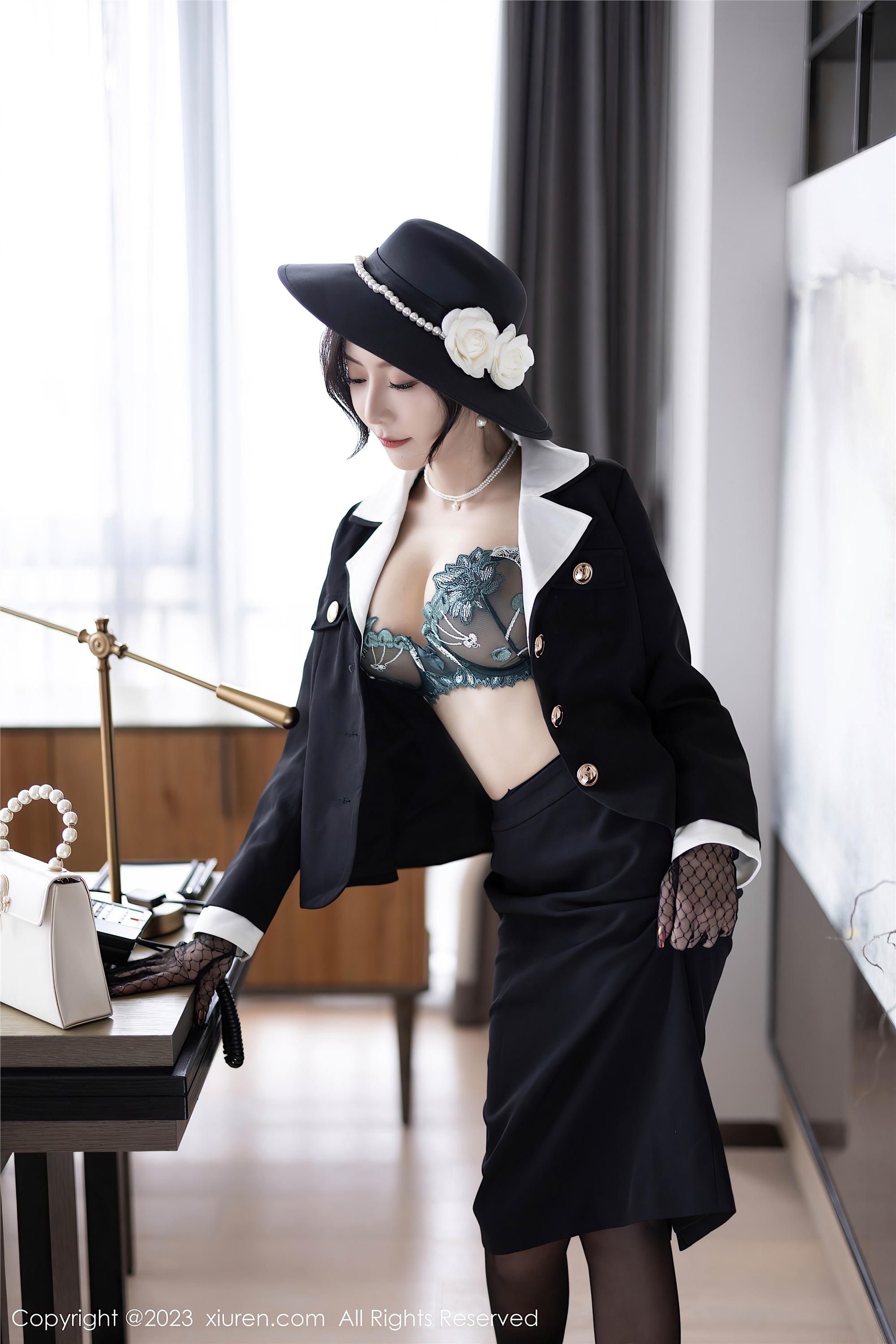 图片[15]-XiuRen秀人网第7048期王馨瑶yanni-套图网