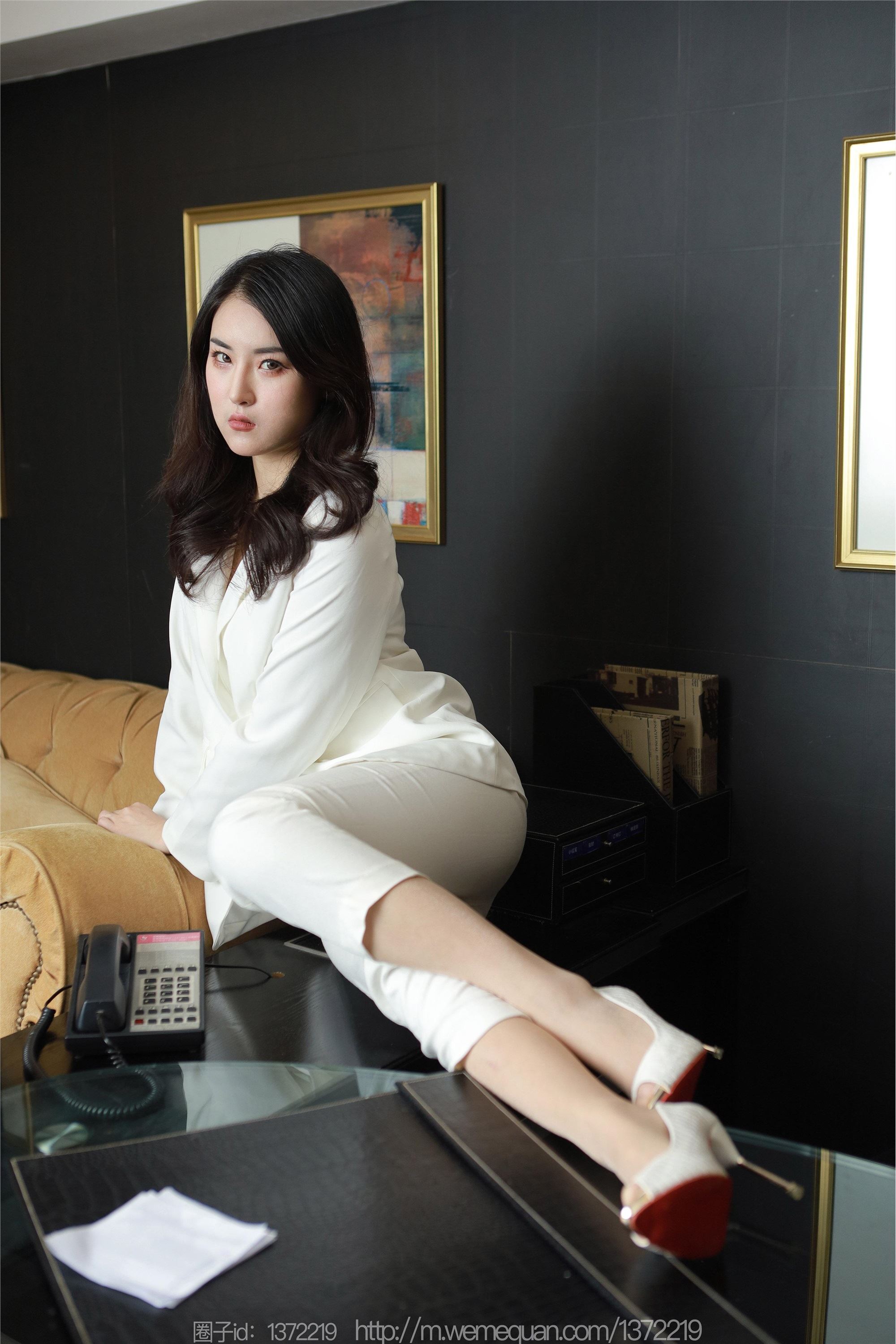 图片[36]-IESS异思趣向期期2023.02.27期丝享家期1374期小宝《白色裤里丝》-秀人网