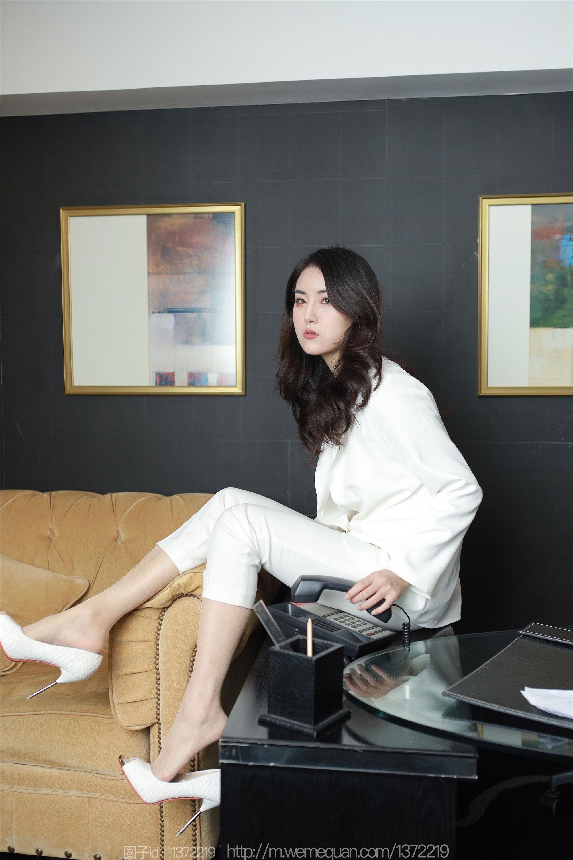 图片[40]-IESS异思趣向期期2023.02.27期丝享家期1374期小宝《白色裤里丝》-秀人网