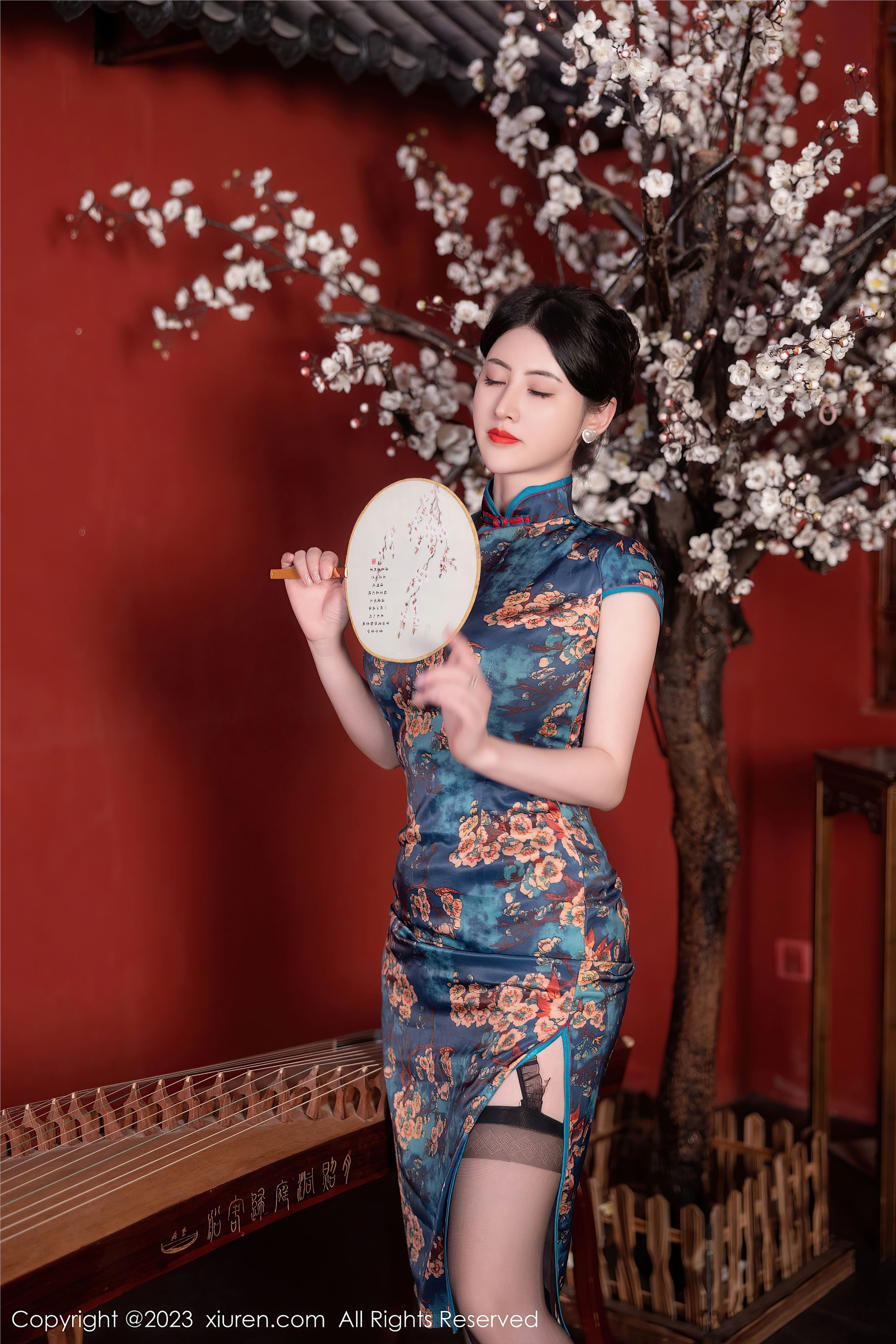 图片[12]-XiuRen秀人网第7051期诗诗kiki-秀人网