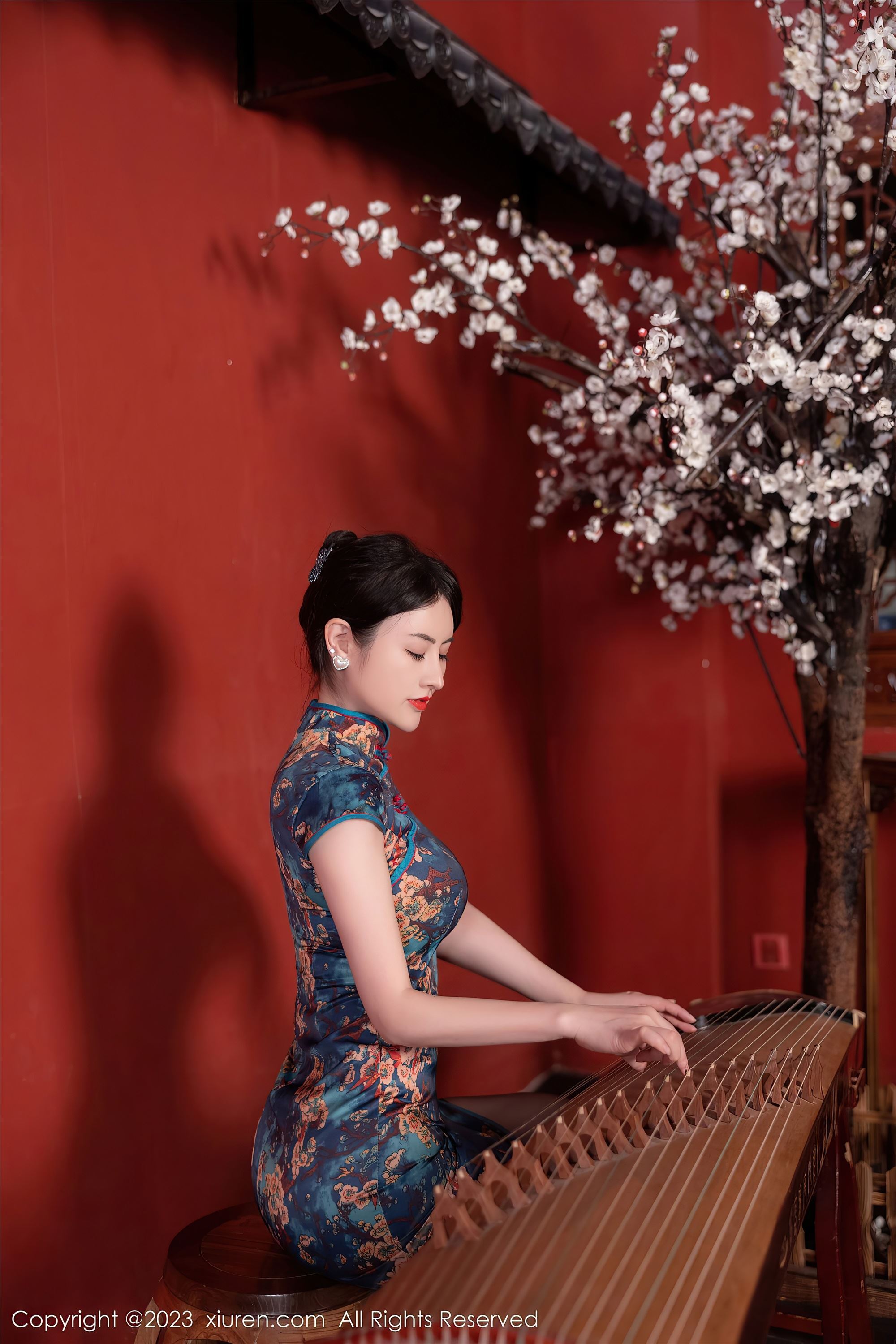 图片[9]-XiuRen秀人网第7051期诗诗kiki-秀人网