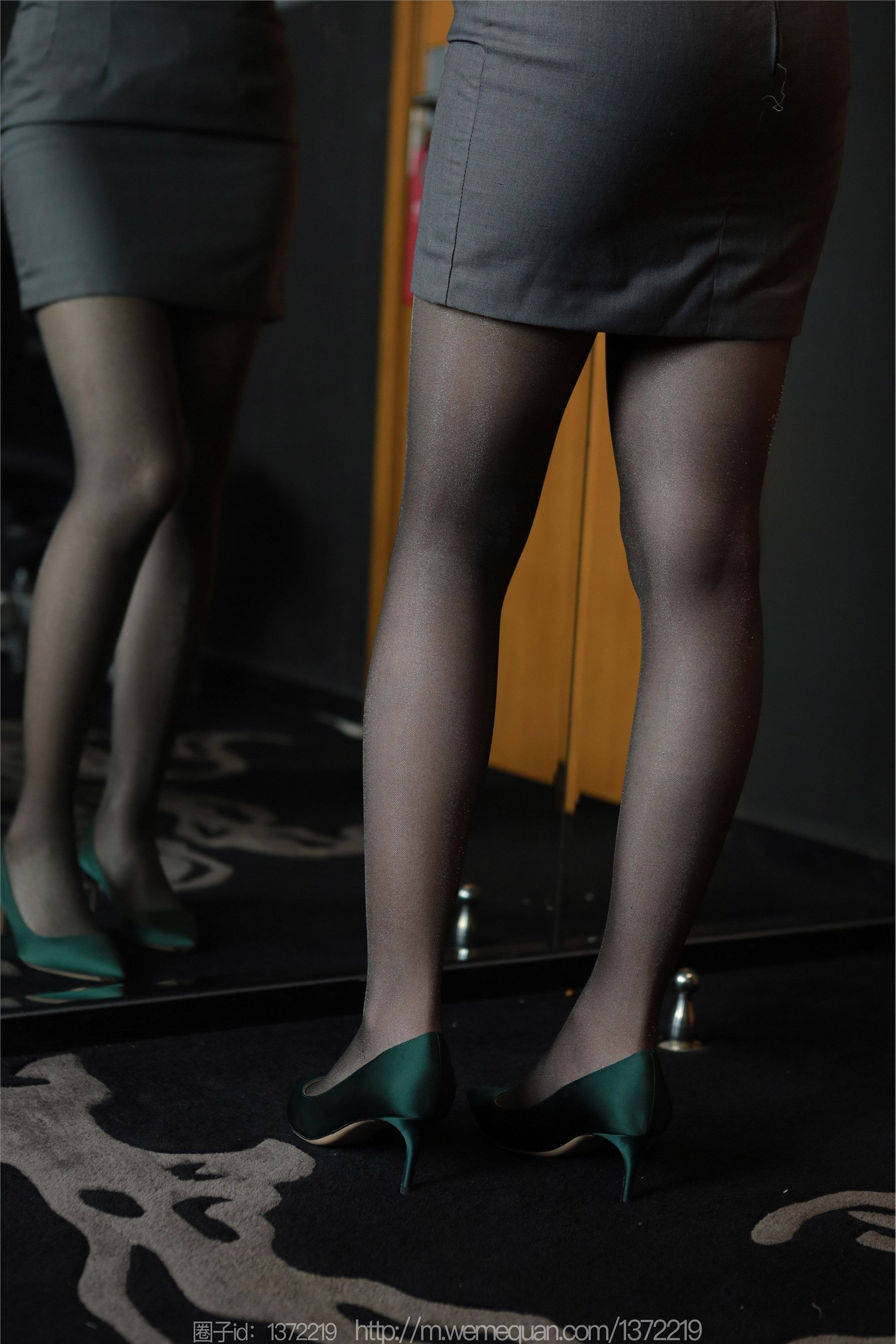 图片[20]-IESS异思趣向期期2023.03.08期丝享家期1384期小婕《灰裙亮丝》-秀人网