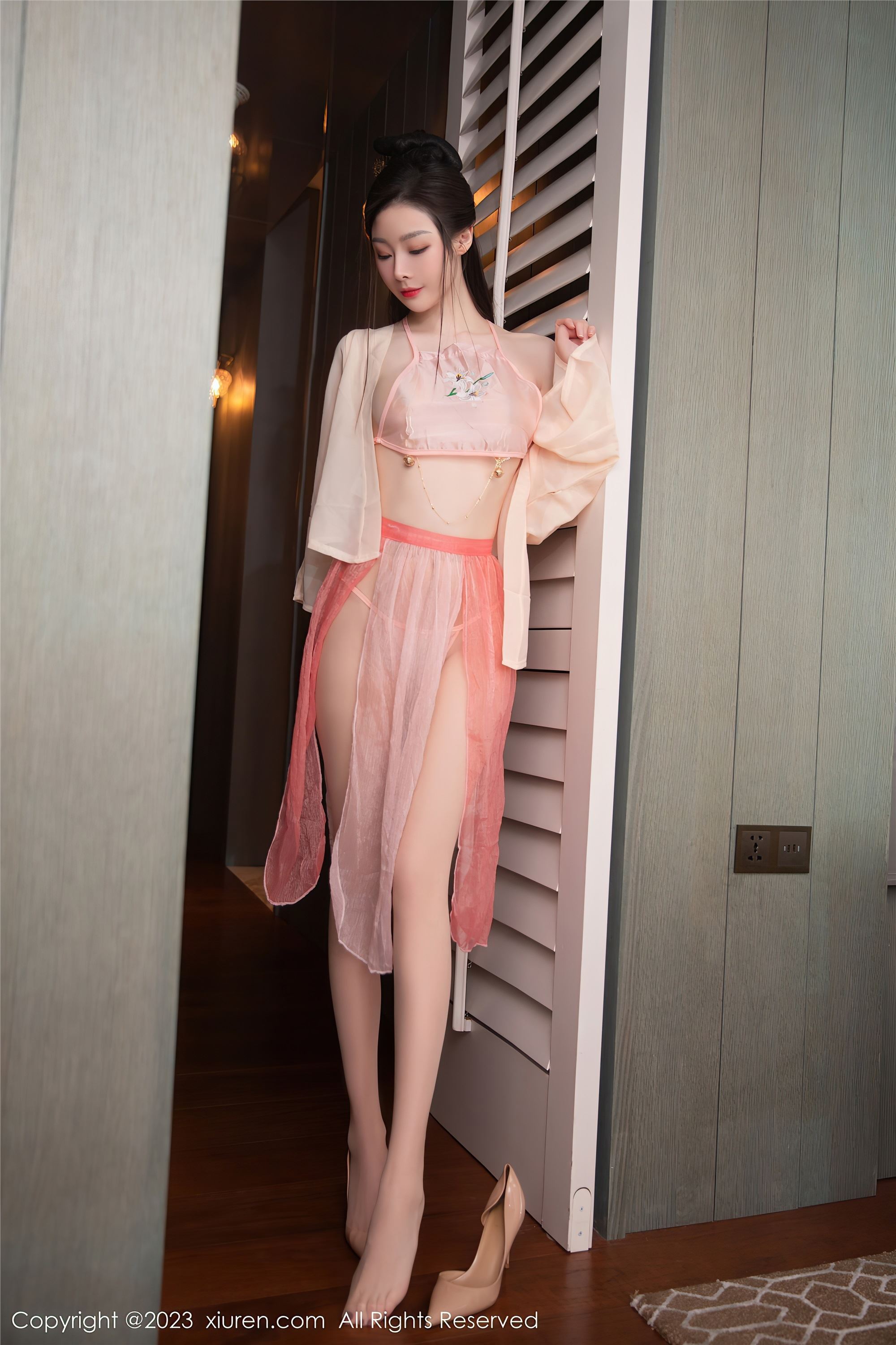 图片[7]-XiuRen秀人网第7075期是小逗逗-套图网