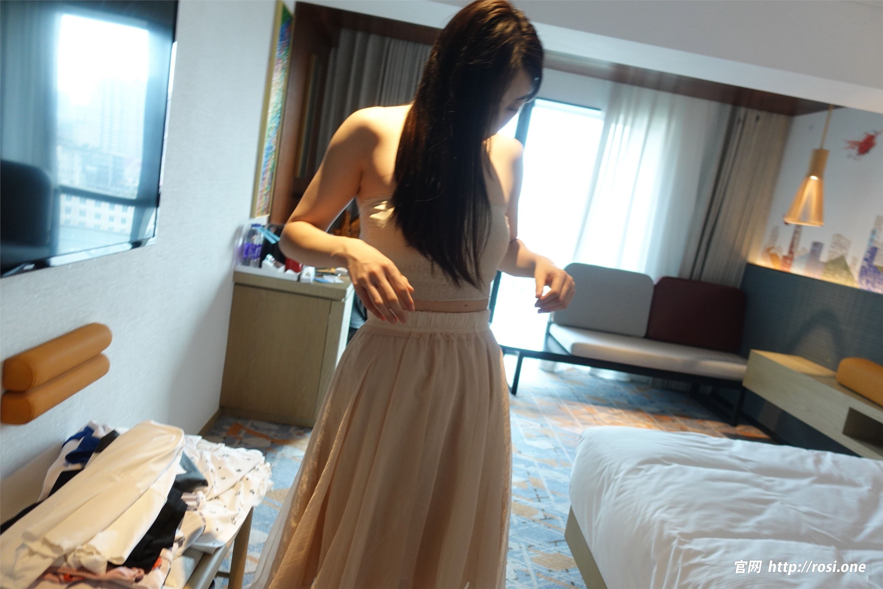 图片[2]-ROSI写真期2023.07.25期N第4250-秀人网