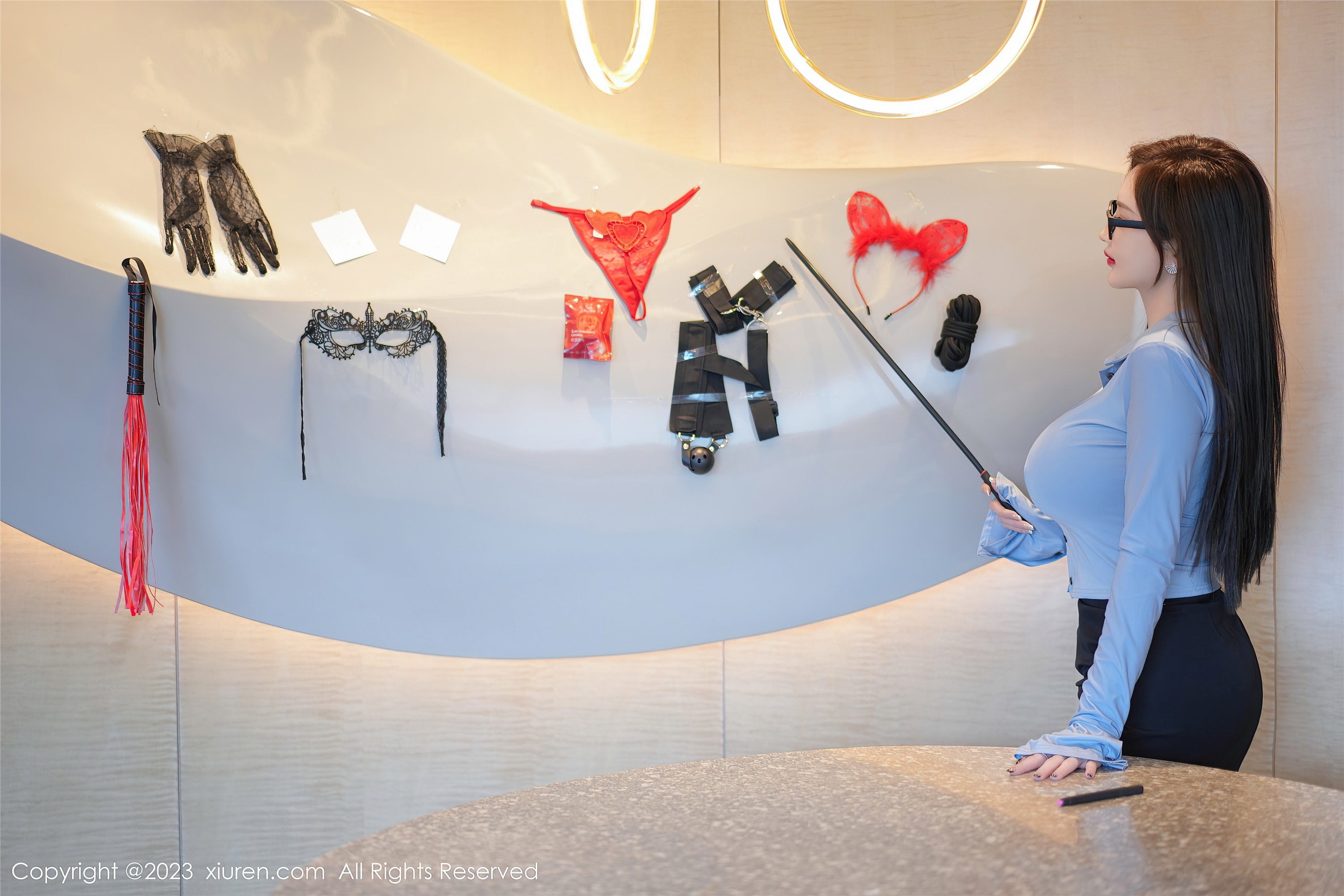 XiuRen秀人网第7095期Carol周妍希期黑丝-秀人网