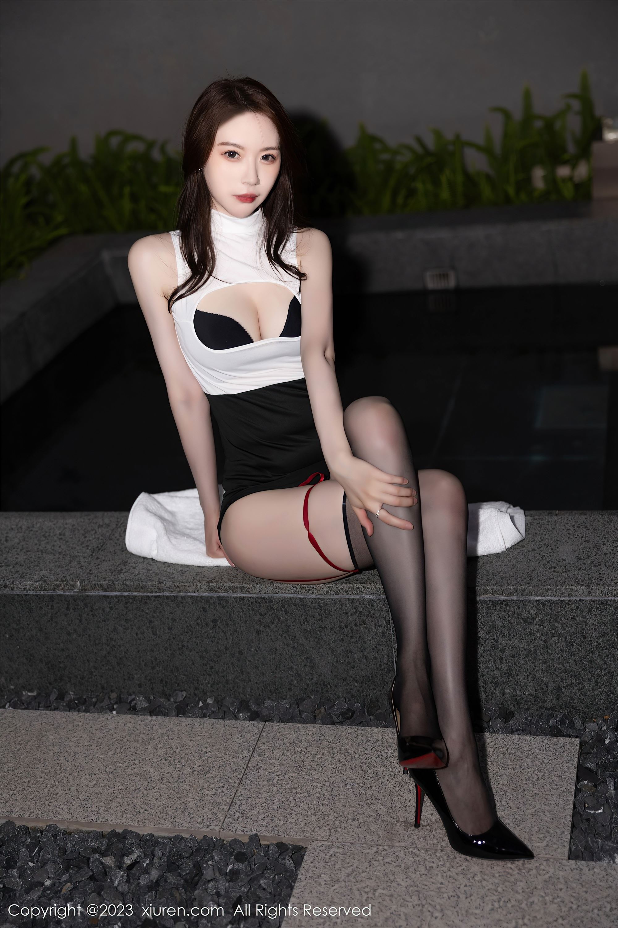 图片[19]-Xiuren秀人网期2023.07.19期N第7105期梦心玥-秀人网