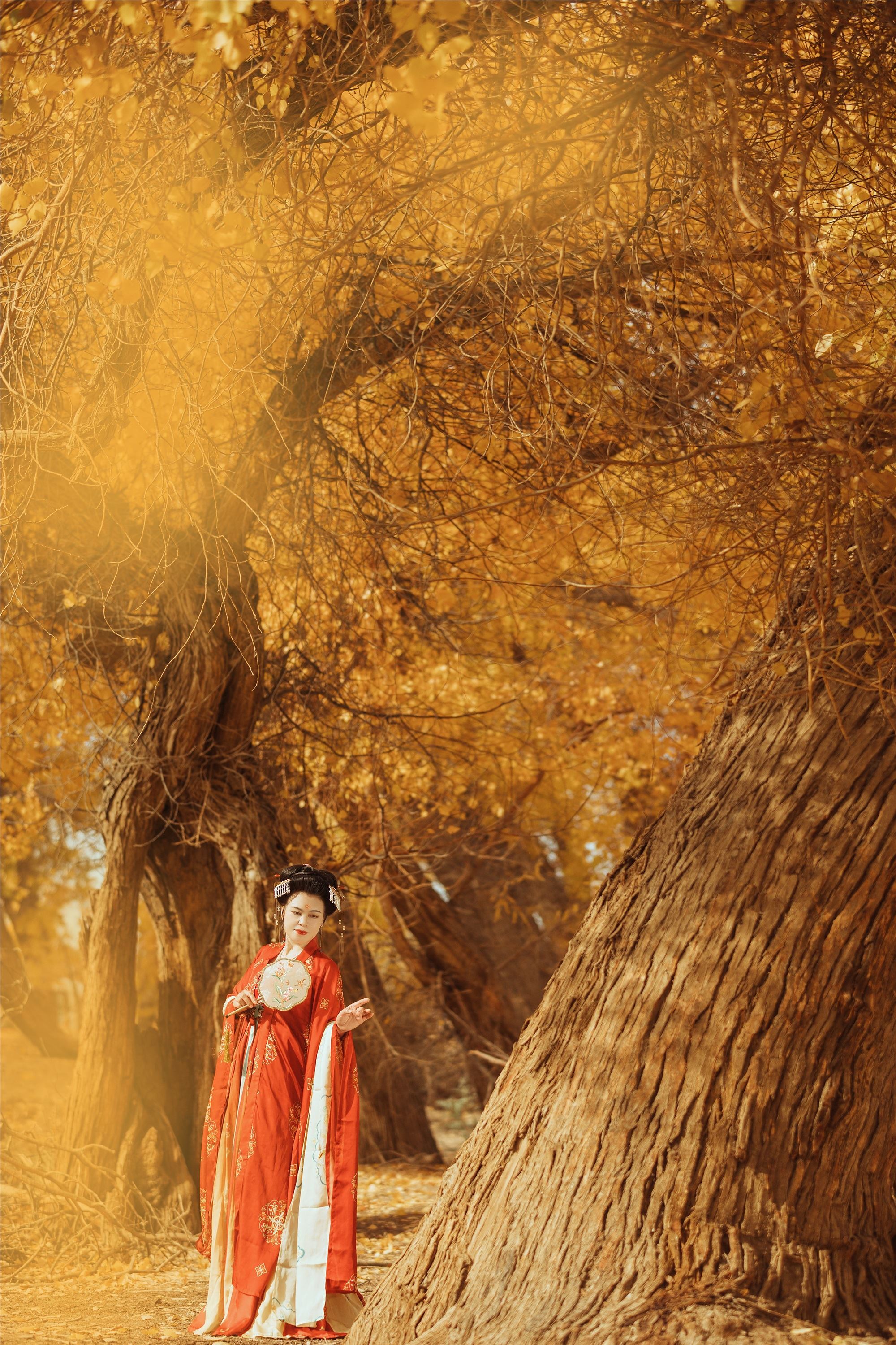 图片[14]-YITUYU艺图语期2021.09.03期岁月不败美人期知秋-秀人网