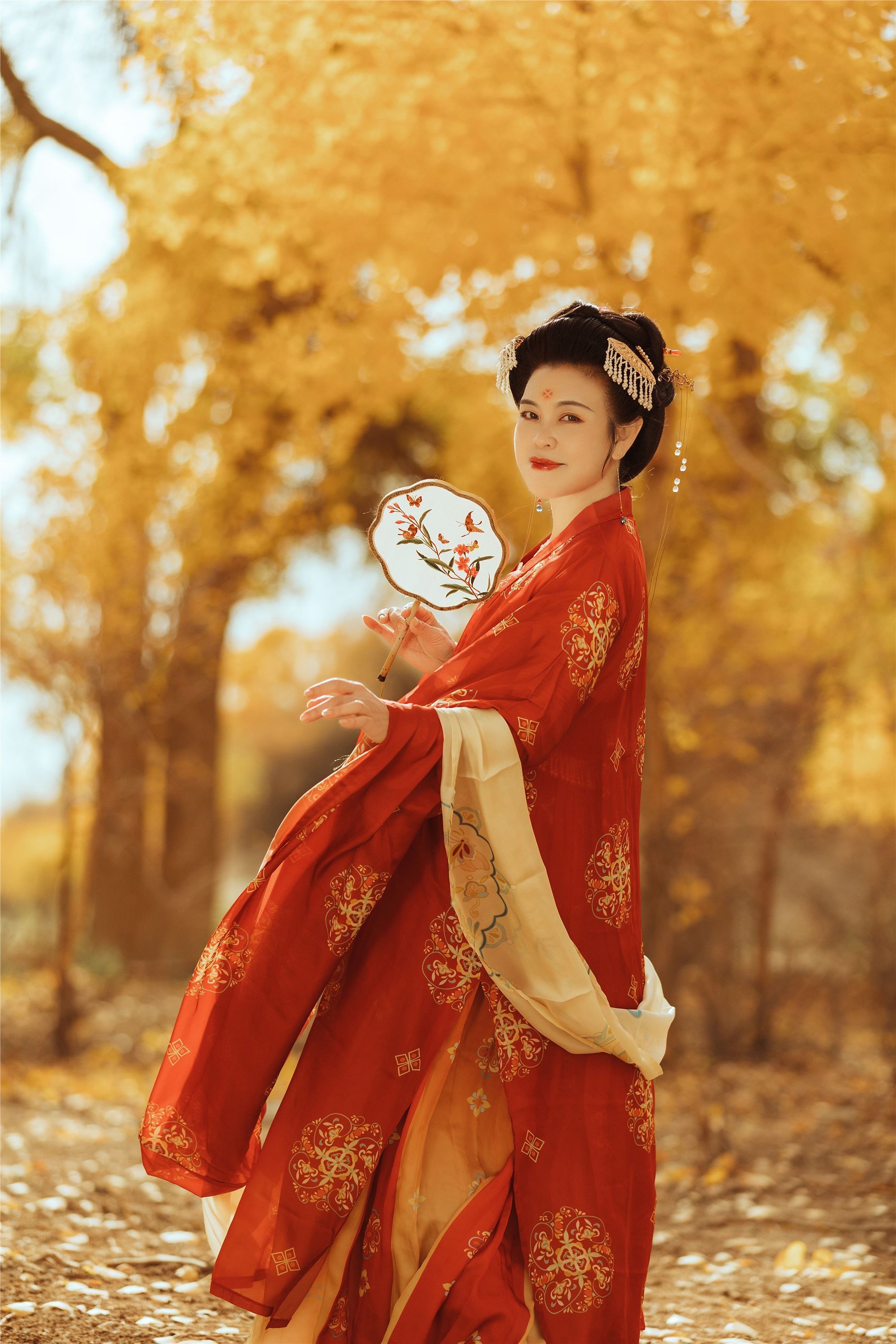 图片[19]-YITUYU艺图语期2021.09.03期岁月不败美人期知秋-秀人网