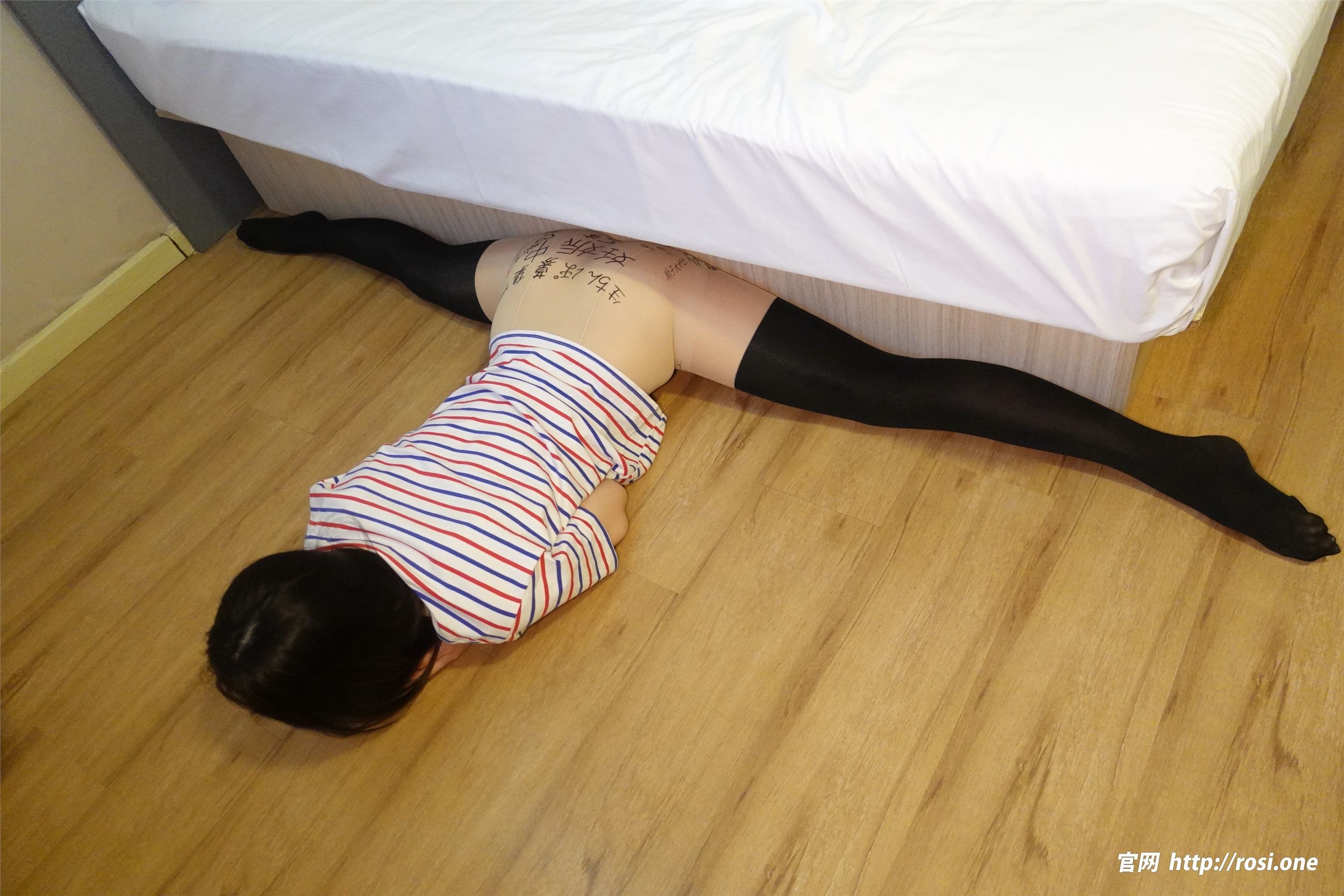 图片[17]-ROSI写真期2023.08.05期N第4261-套图网