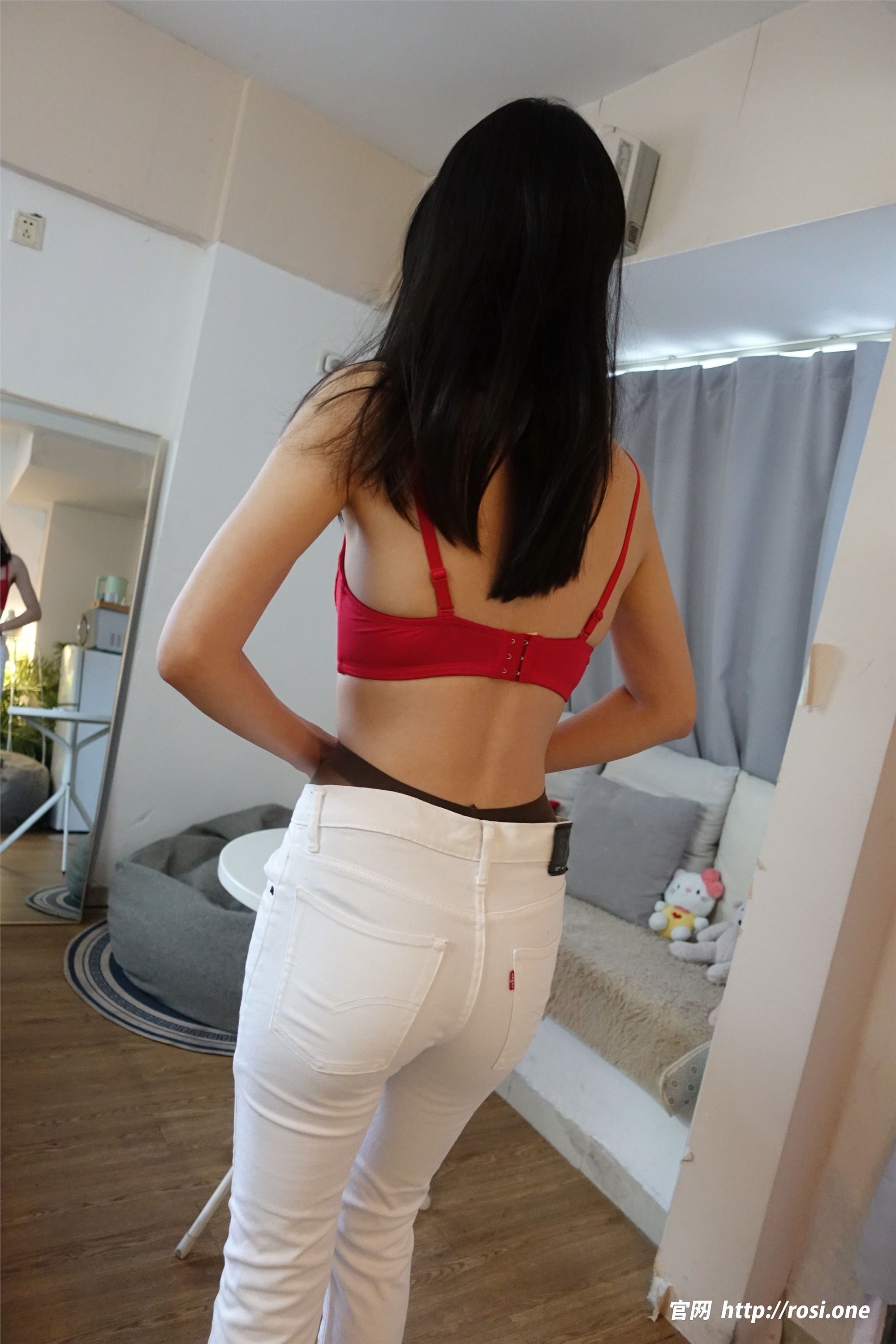 图片[3]-ROSI写真期2023.08.07期N第4263-秀人网