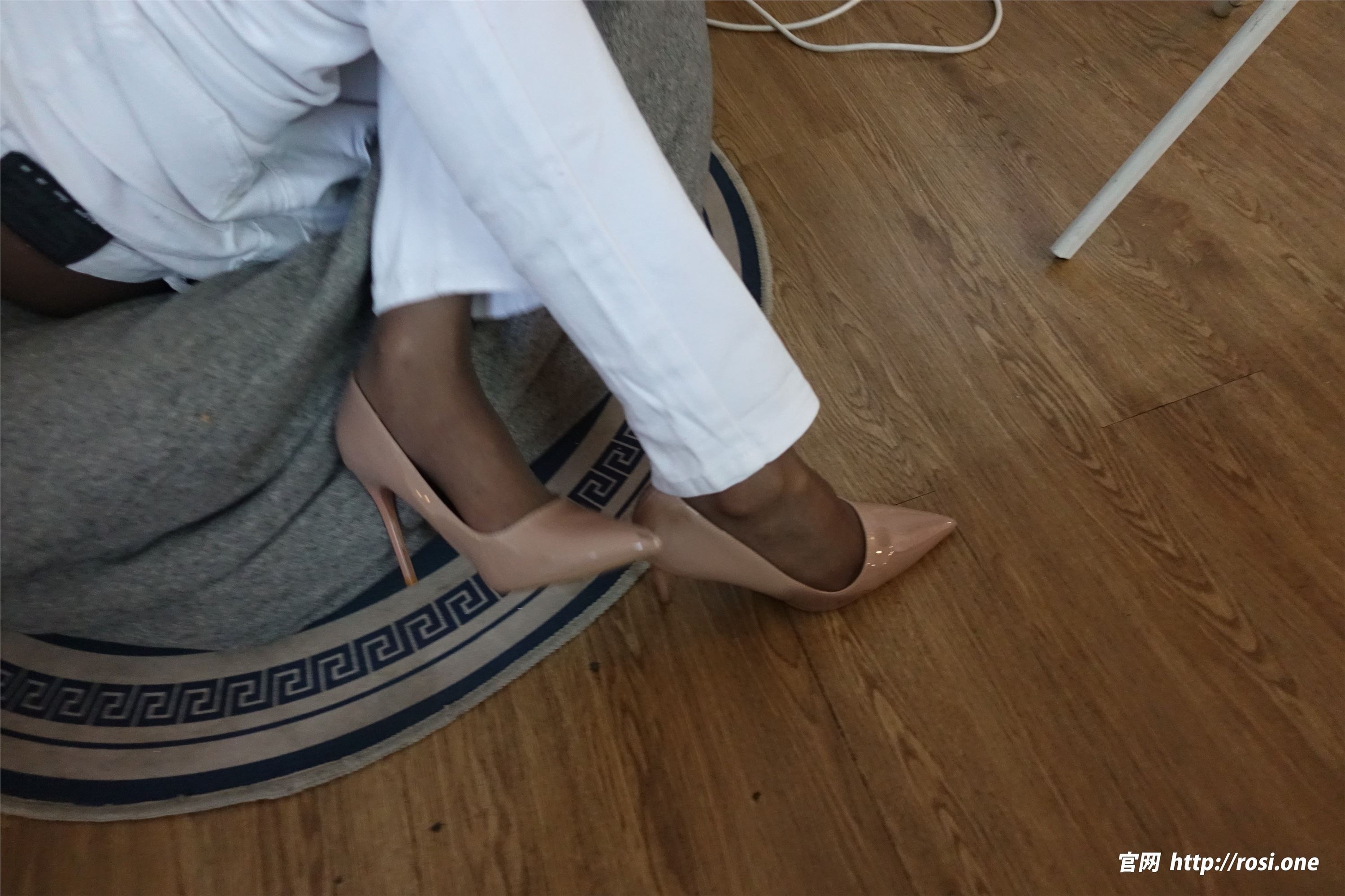 图片[29]-ROSI写真期2023.08.07期N第4263-秀人网