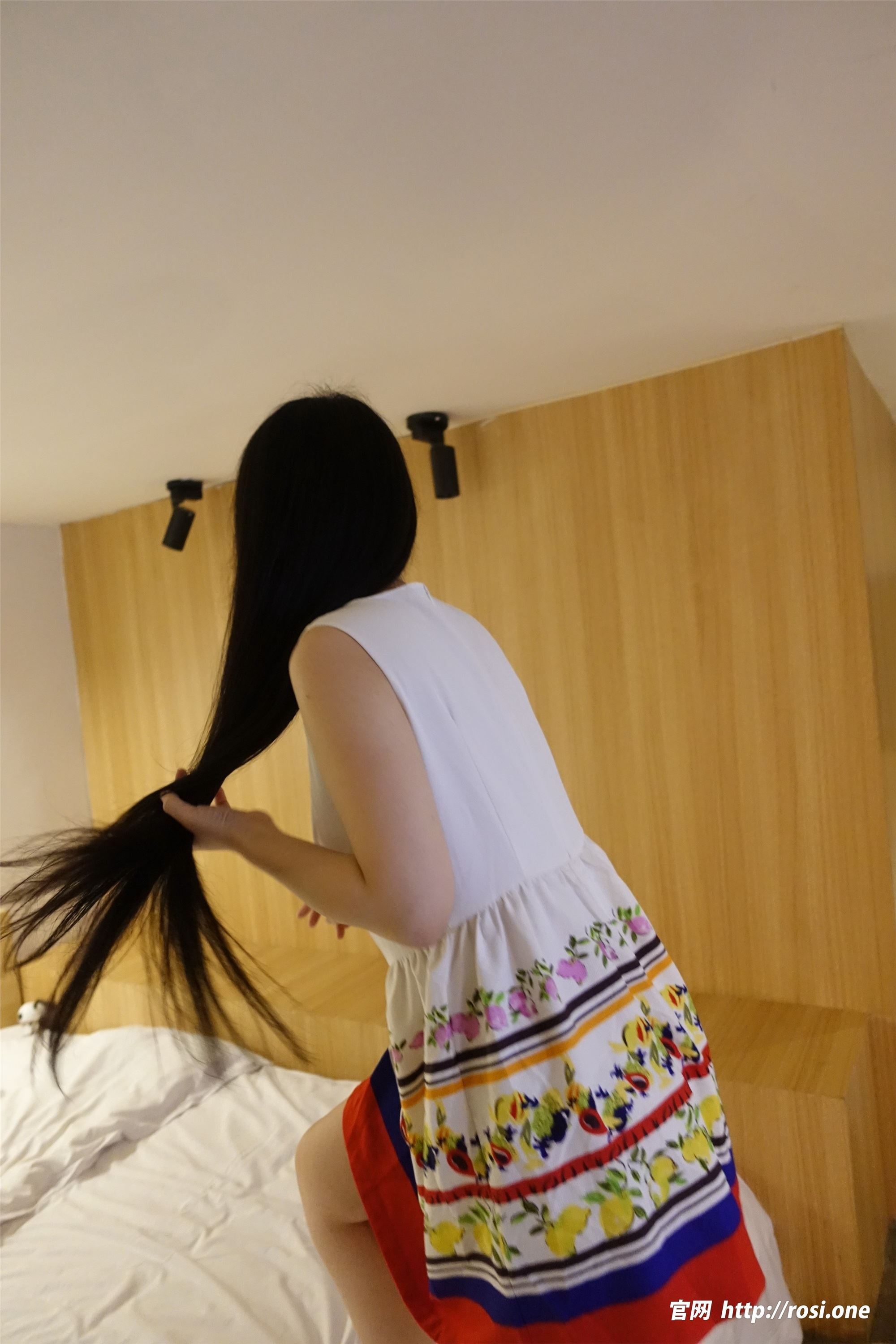 图片[2]-ROSI写真期2023.08.10期N第4266-套图网