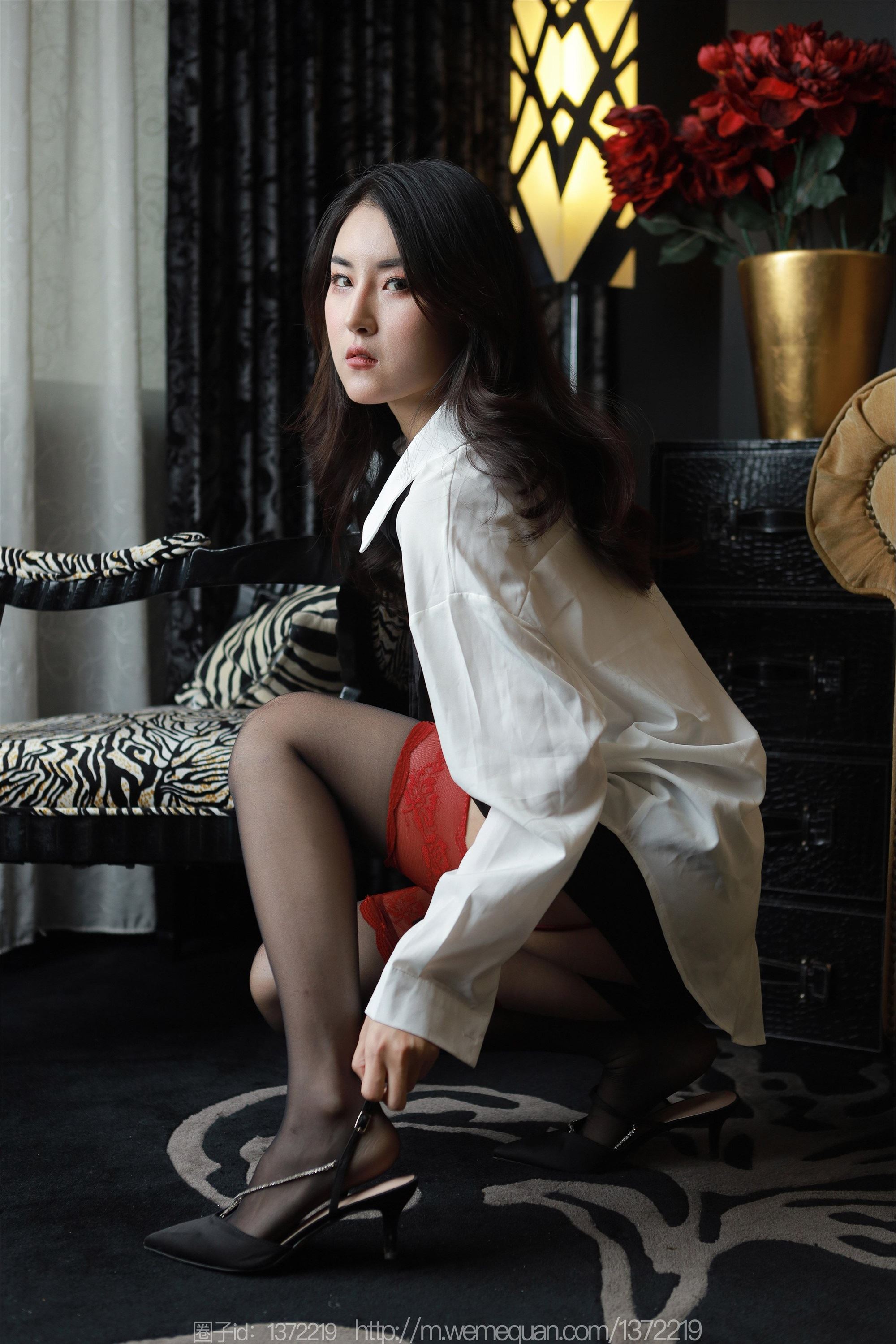 图片[22]-IESS异思趣向期期2023.03.11期丝享家期1387期小宝《红玫瑰雷丝》-套图网