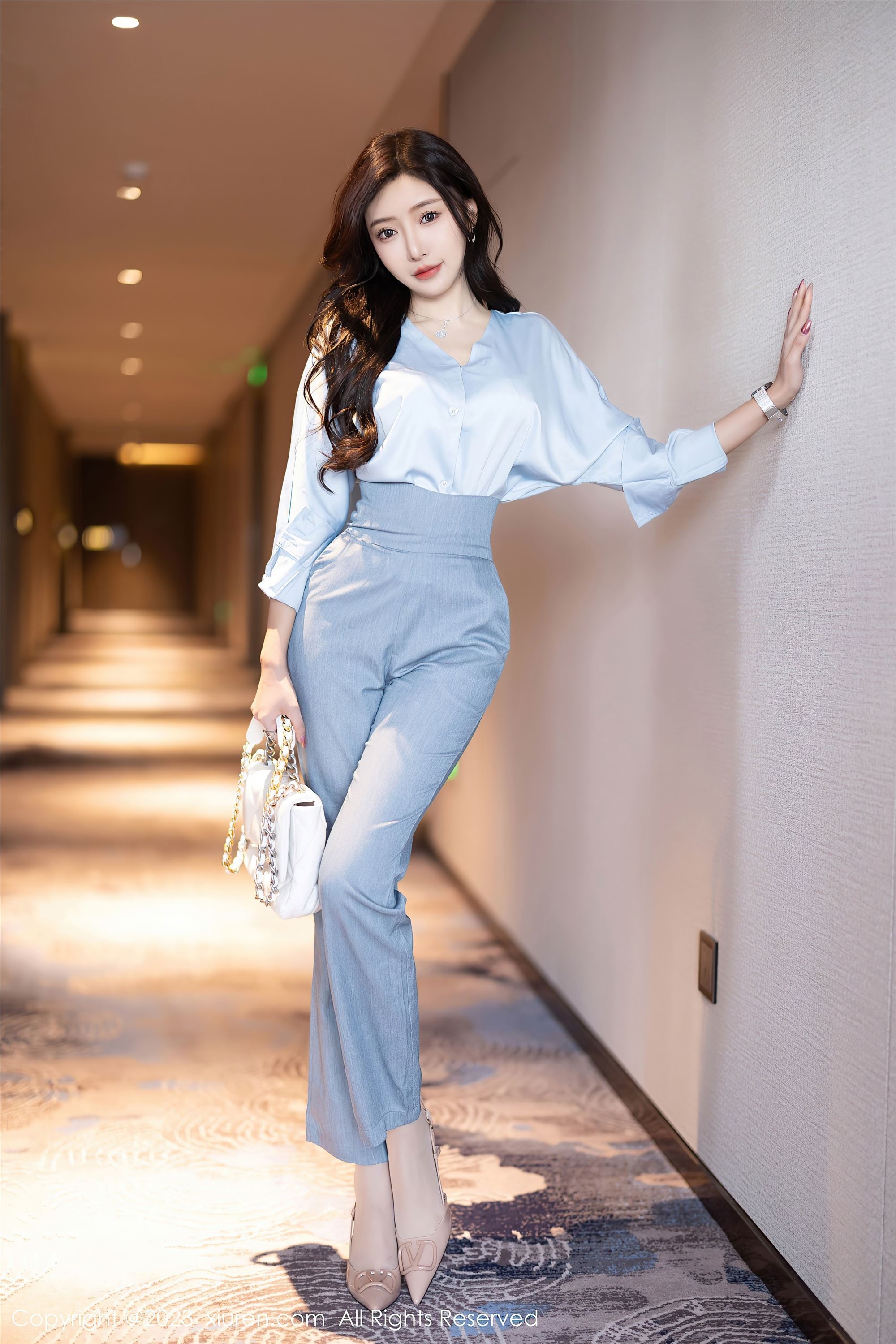 图片[2]-Xiuren秀人网期2023.07.21期N第7123期王馨瑶yanni-套图网