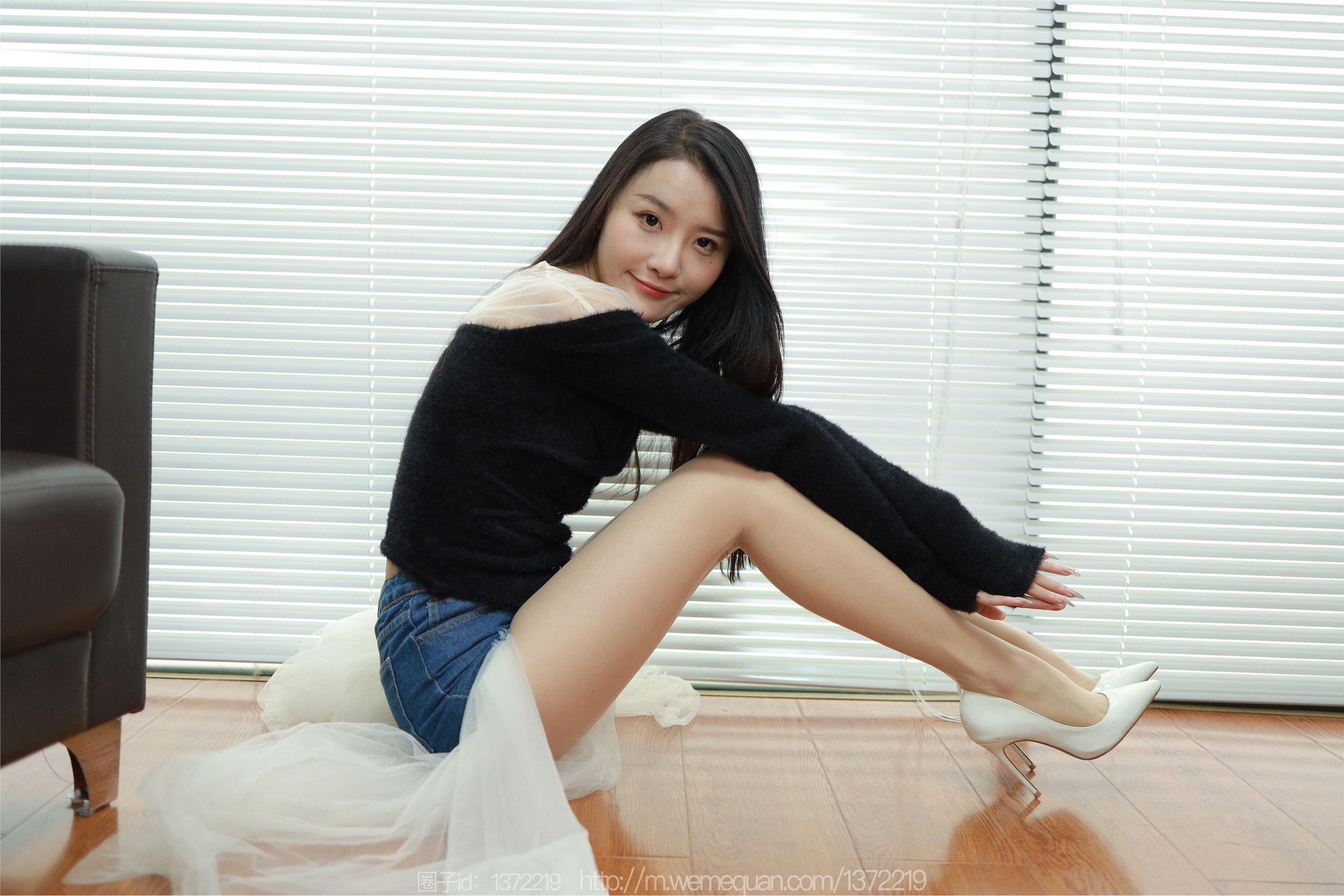 图片[2]-IESS异思趣向期期2023.03.13期丝享家期1389期婉萍《偶遇单身狗》-秀人网