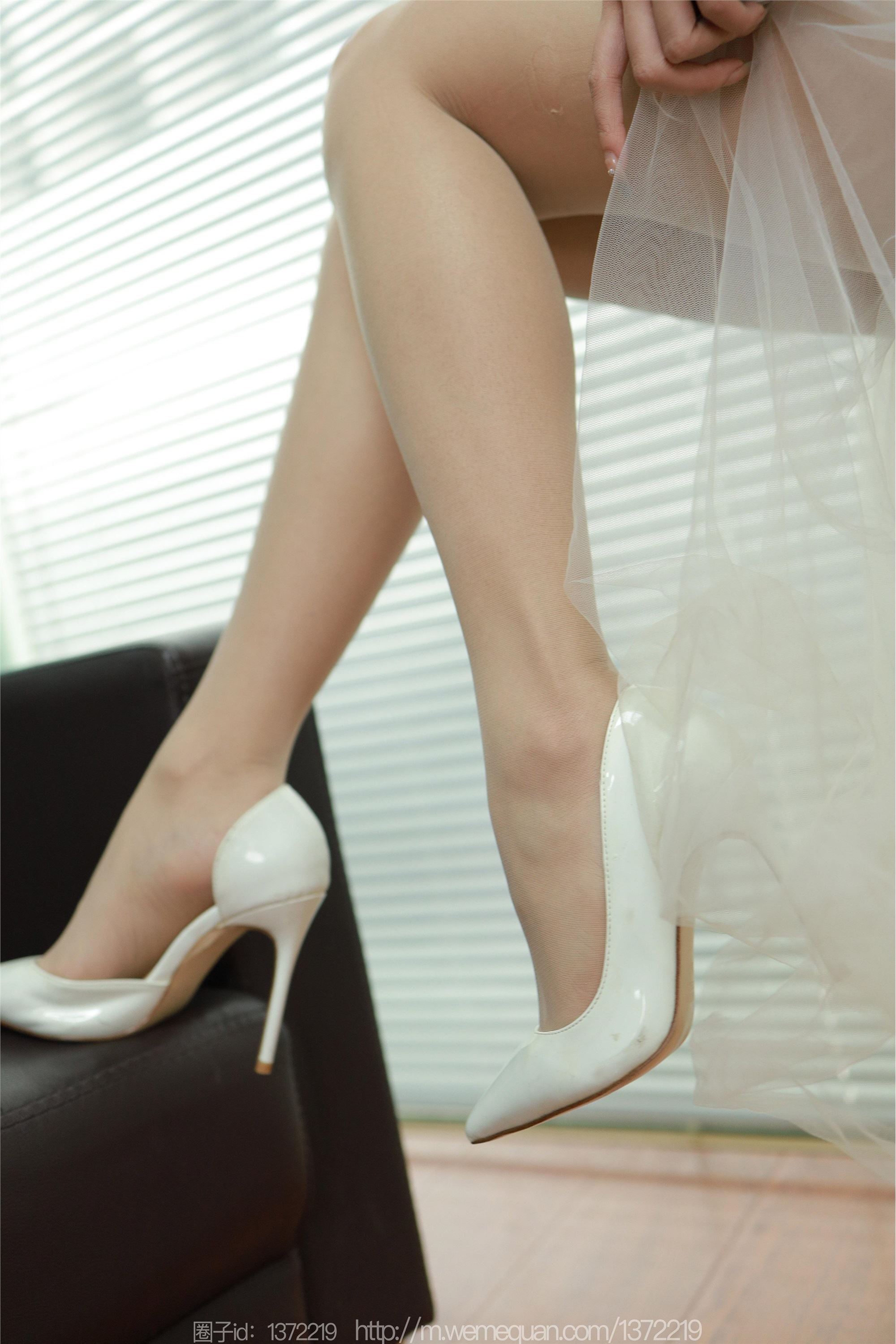 图片[84]-IESS异思趣向期期2023.03.13期丝享家期1389期婉萍《偶遇单身狗》-秀人网