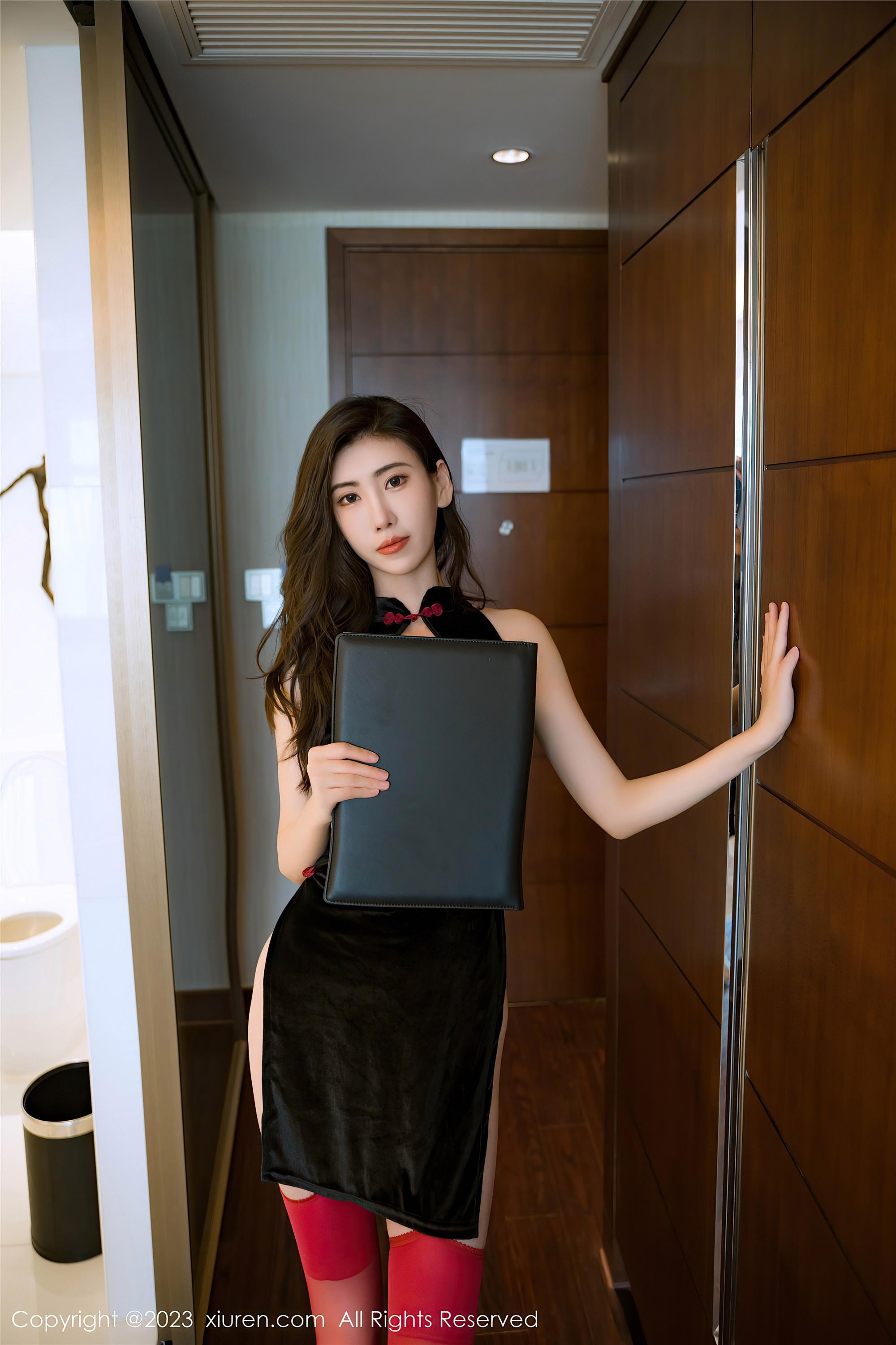 图片[12]-Xiuren秀人网期2023.07.24期N第7128期章芃芃-秀人网