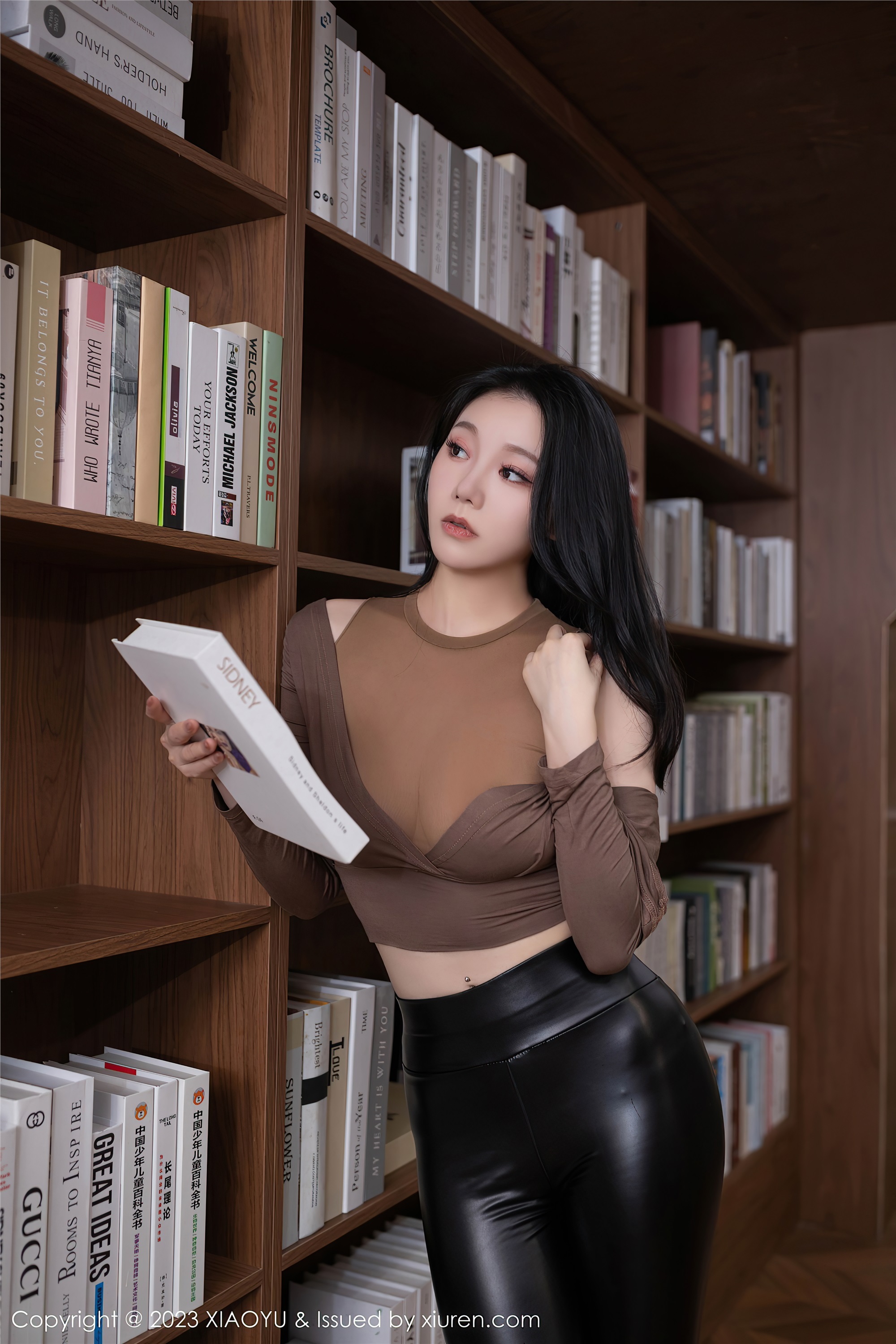 图片[3]-Xiuren秀人网期2023.07.25期N第7133期安然anran-秀人网