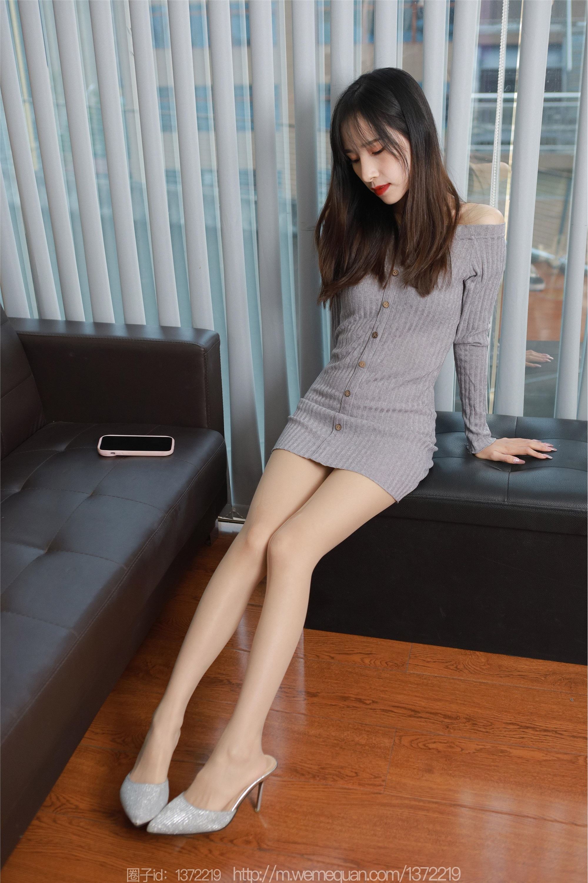 图片[32]-IESS异思趣向期期2023.03.14期丝享家期1390期美子《纽扣包臀裙》-秀人网