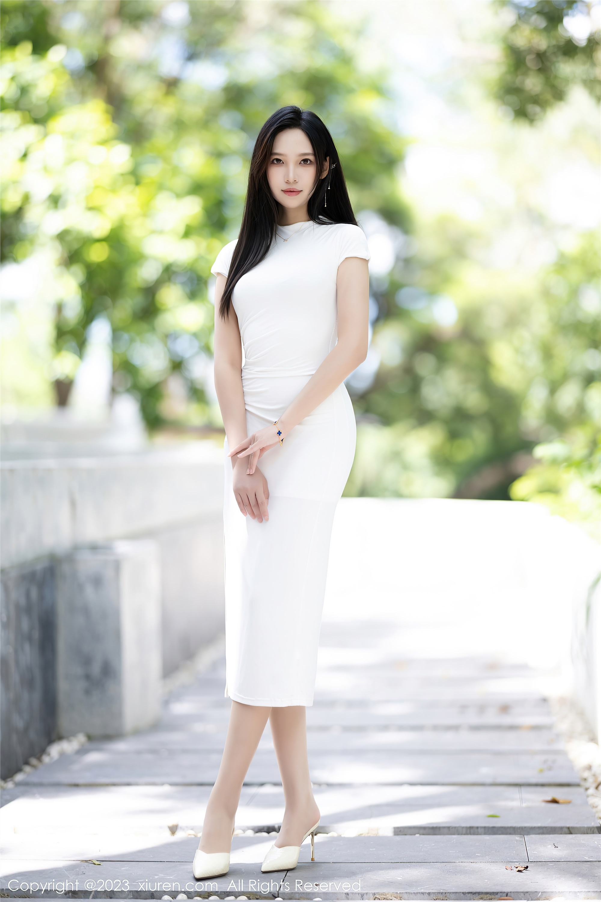 Xiuren秀人网期2023.07.26期N第7139期郑颖姗Bev-套图网