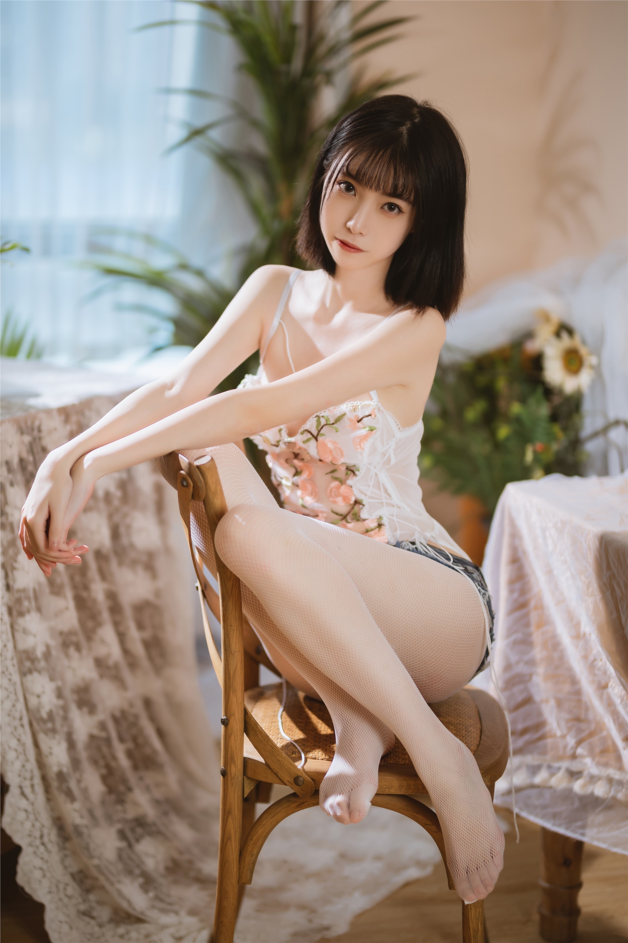 图片[4]-许岚LAN期-期N第001期少女纯欲牛仔短裤-秀人网