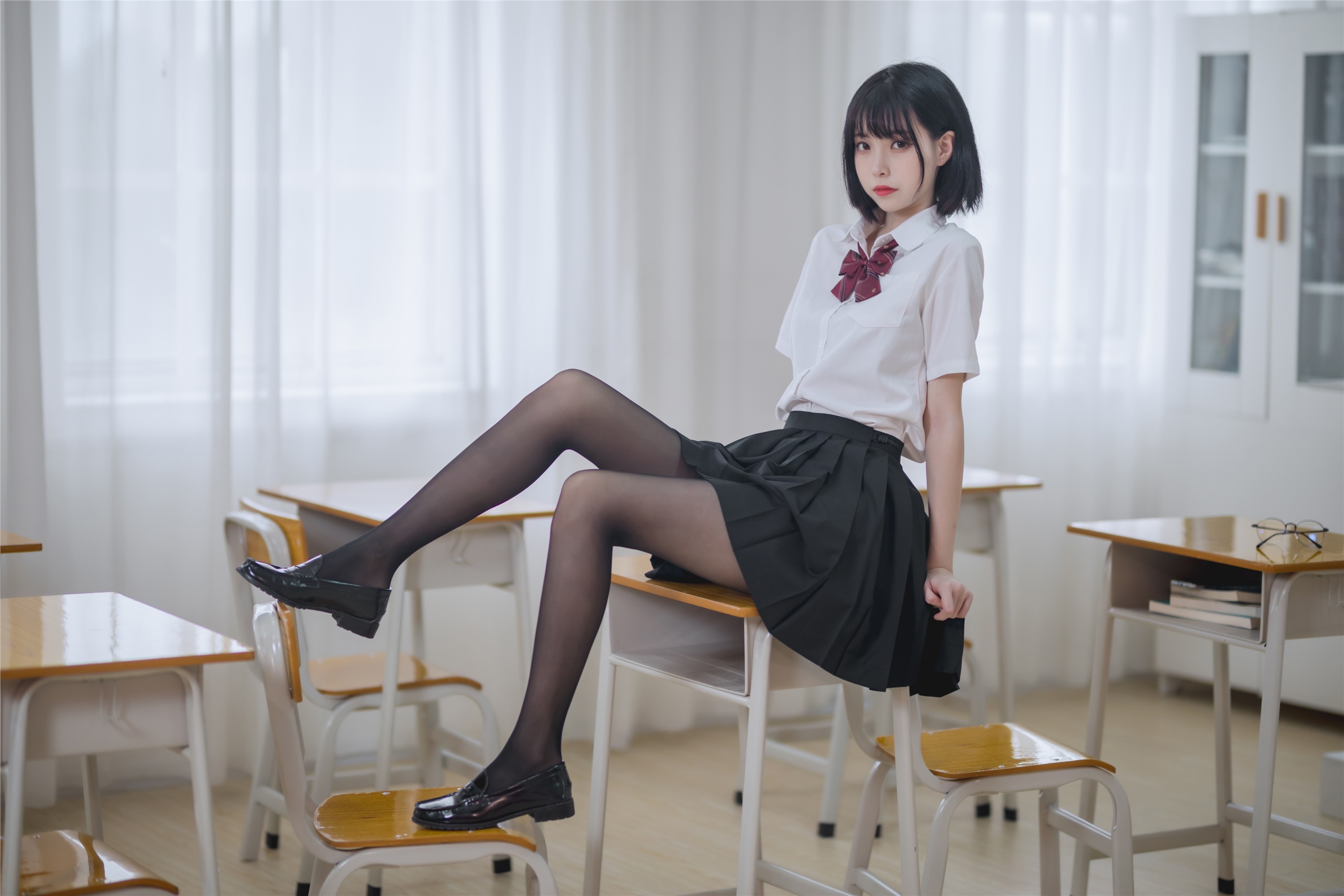 图片[21]-许岚LAN期-期N第003期教室JK黑丝-秀人网