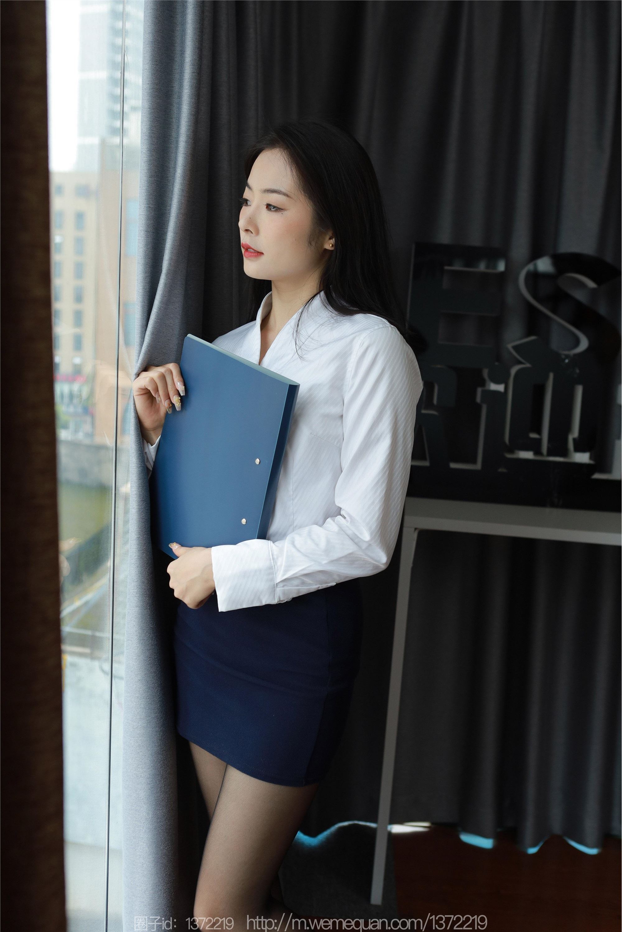 图片[10]-IESS异思趣向期期2023.03.15期丝享家期1391期小金《落地窗制服》-秀人网