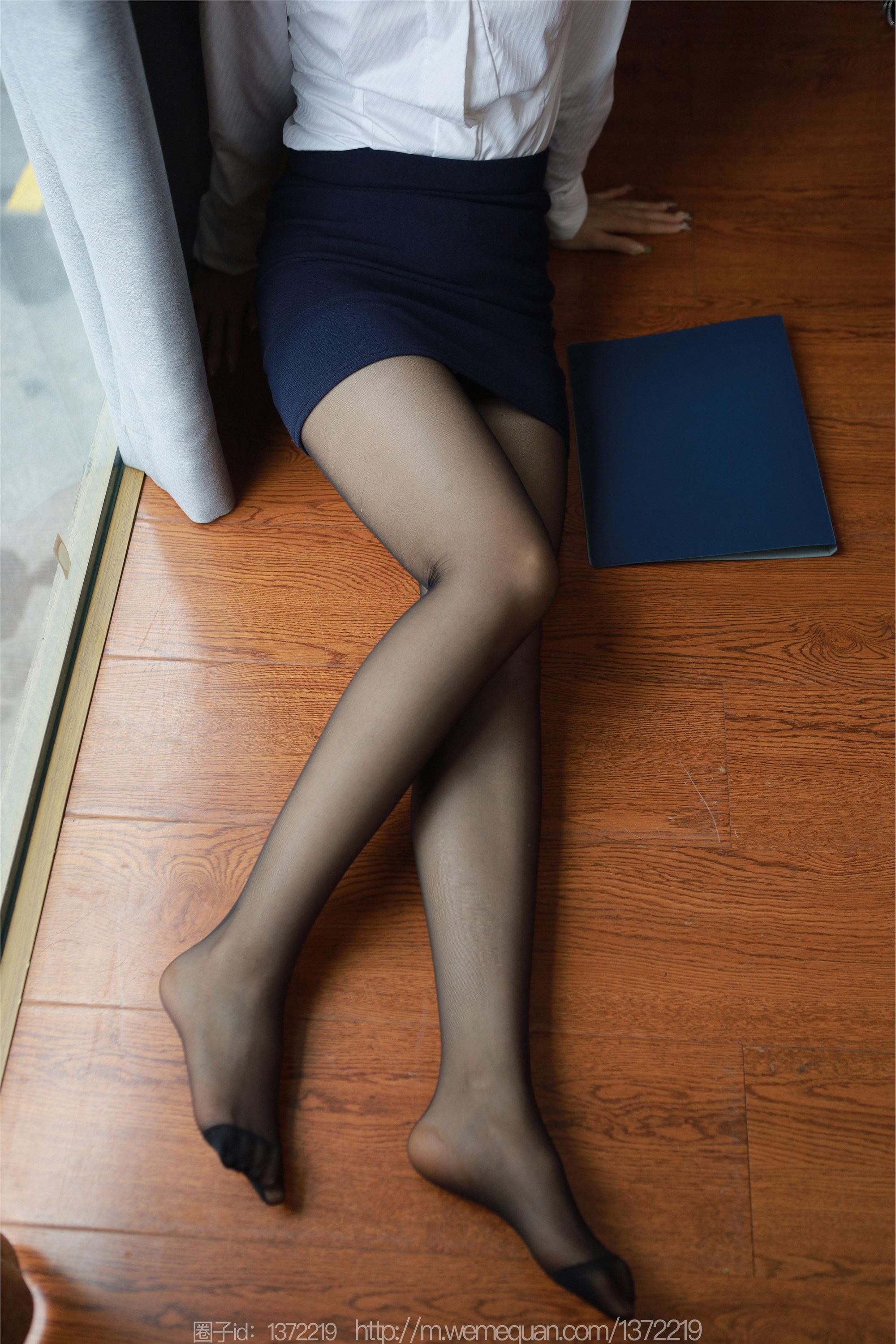 图片[39]-IESS异思趣向期期2023.03.15期丝享家期1391期小金《落地窗制服》-秀人网