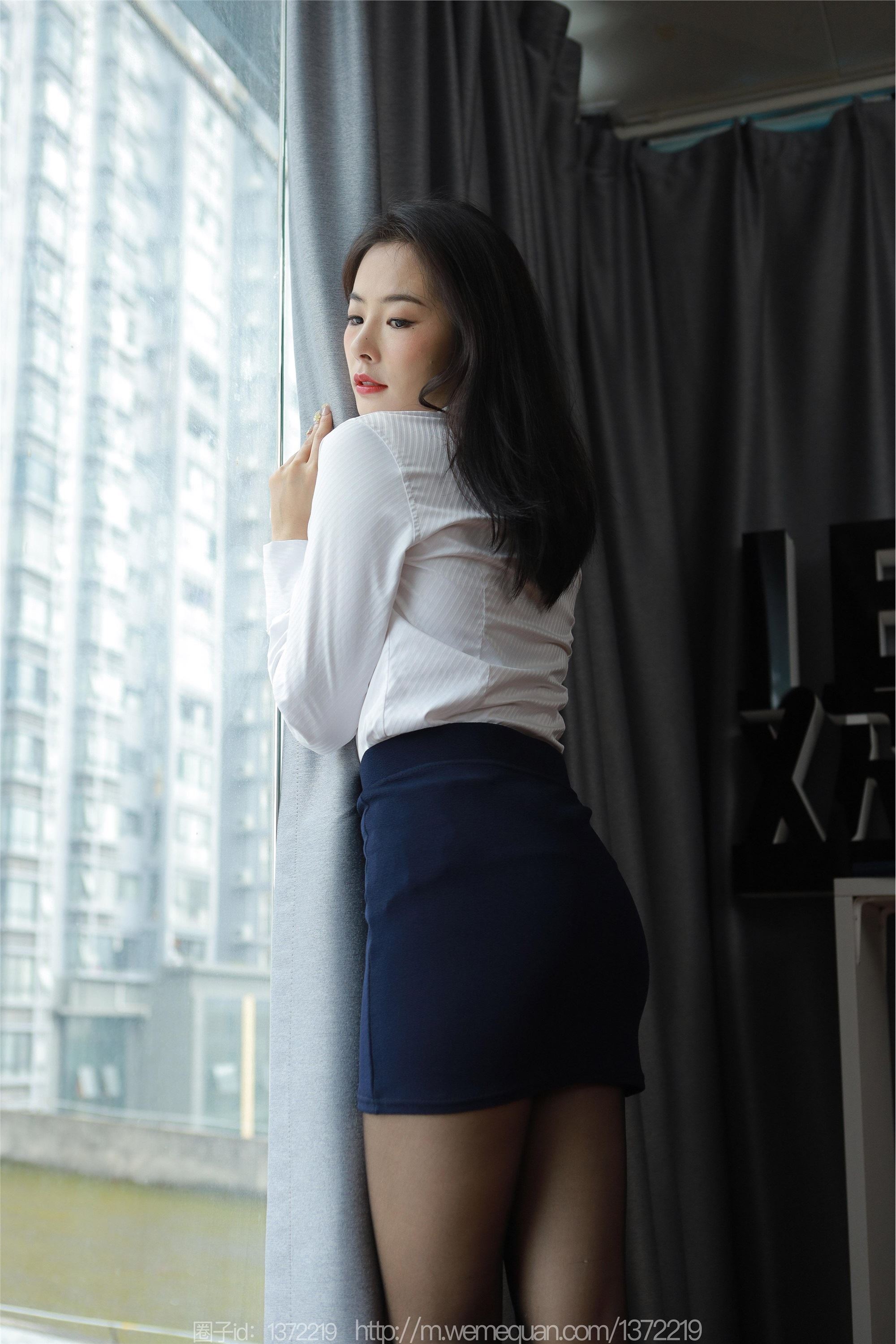 图片[53]-IESS异思趣向期期2023.03.15期丝享家期1391期小金《落地窗制服》-秀人网