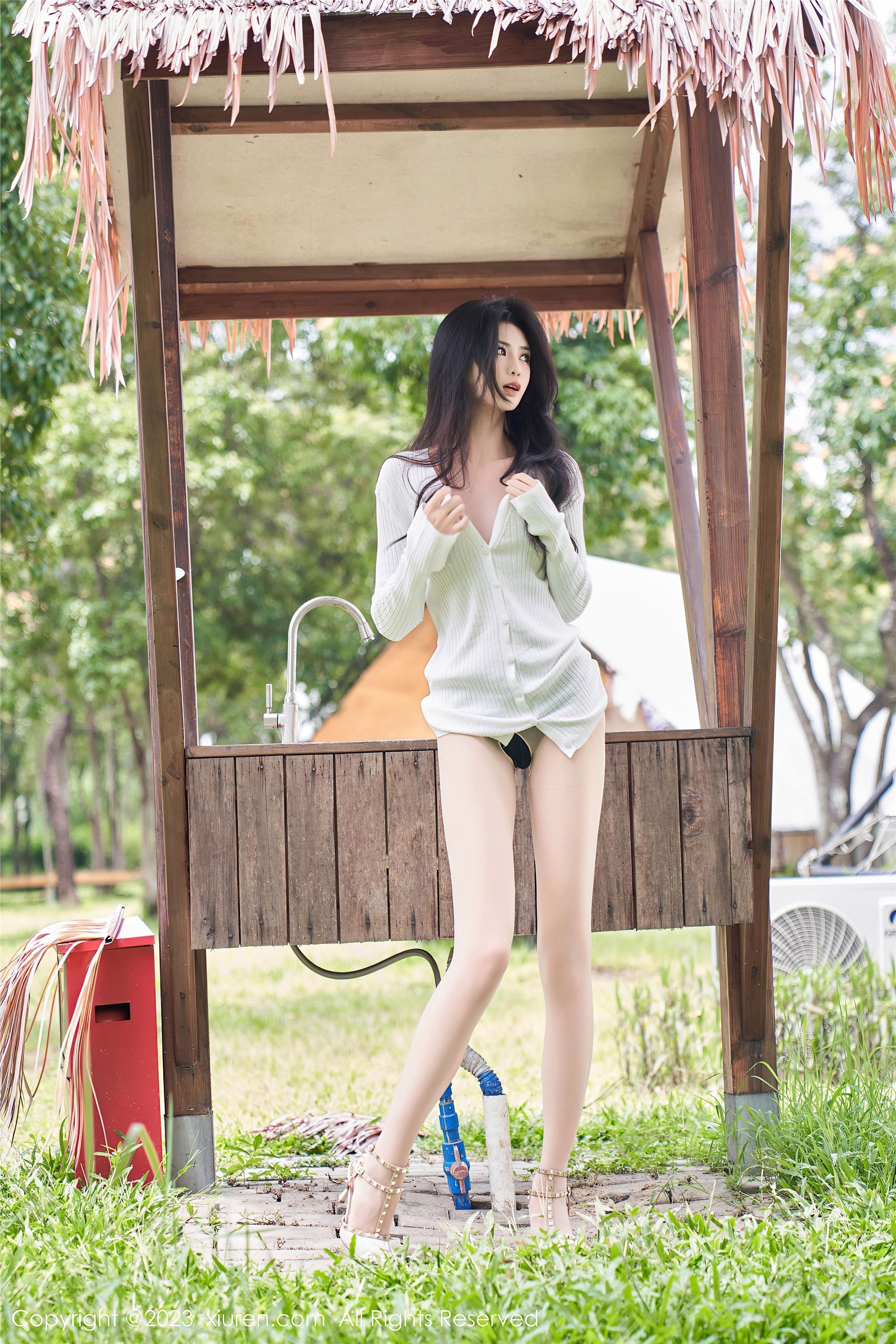 图片[2]-Xiuren秀人网期2023.07.31期N第7162期浅浅Danny-秀人网