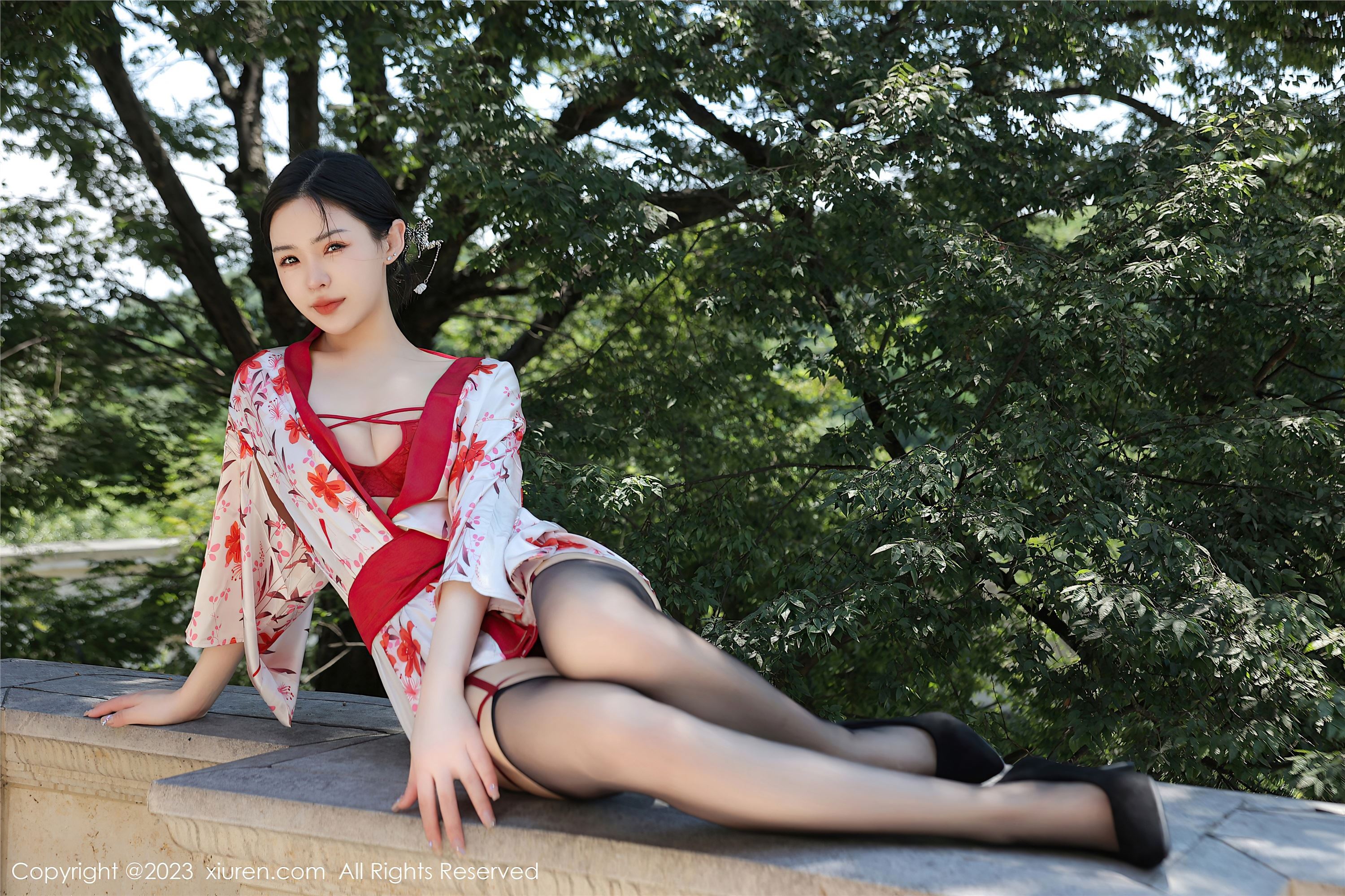 图片[2]-Xiuren秀人网期2023.08.03期N第7177期米粒子-套图网