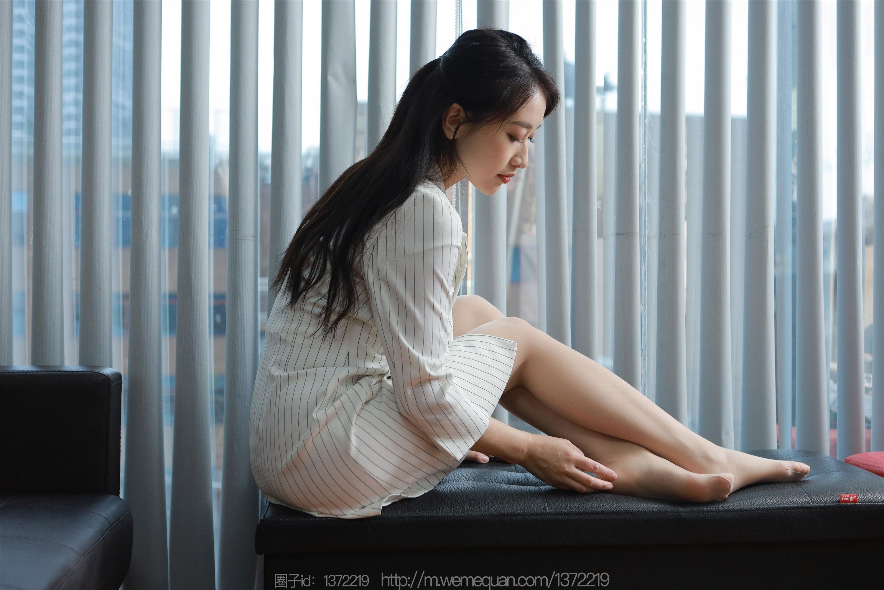 图片[58]-IESS异思趣向期期2023.03.24期丝享家期1400期小婕《白色条纹外套》-秀人网