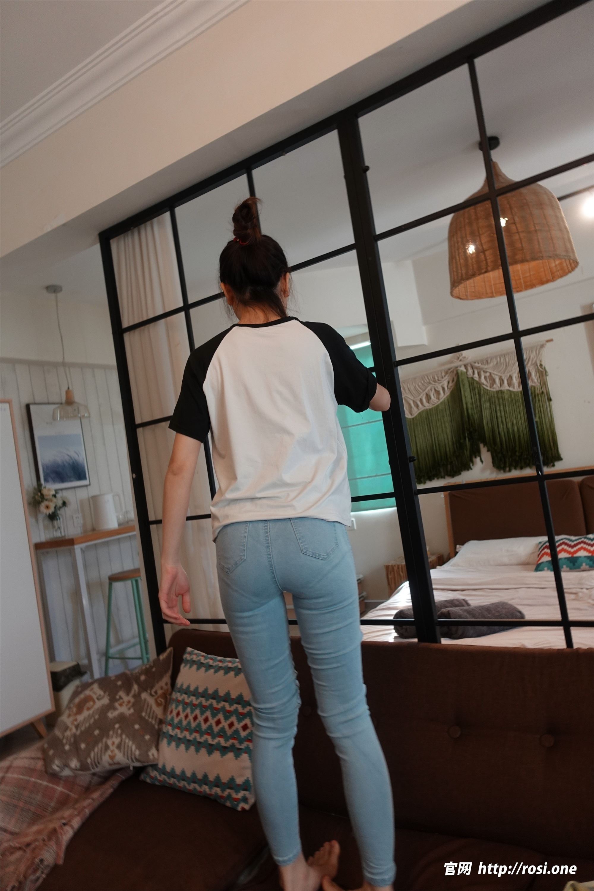 图片[2]-ROSI写真期2023.08.18期N第4274-秀人网