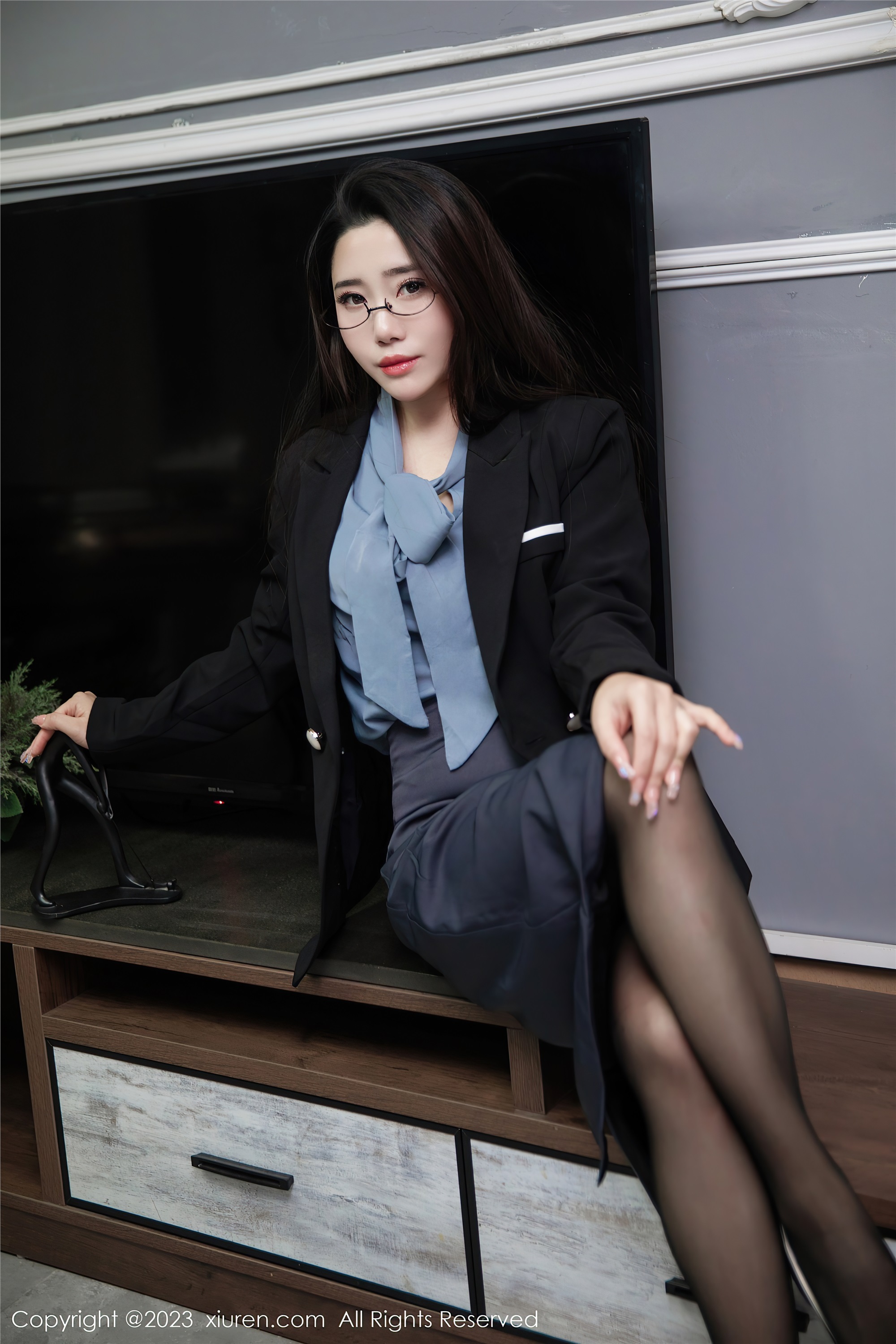 图片[14]-Xiuren秀人网期2023.08.03期N第7179期严利娅Yuliya-套图网